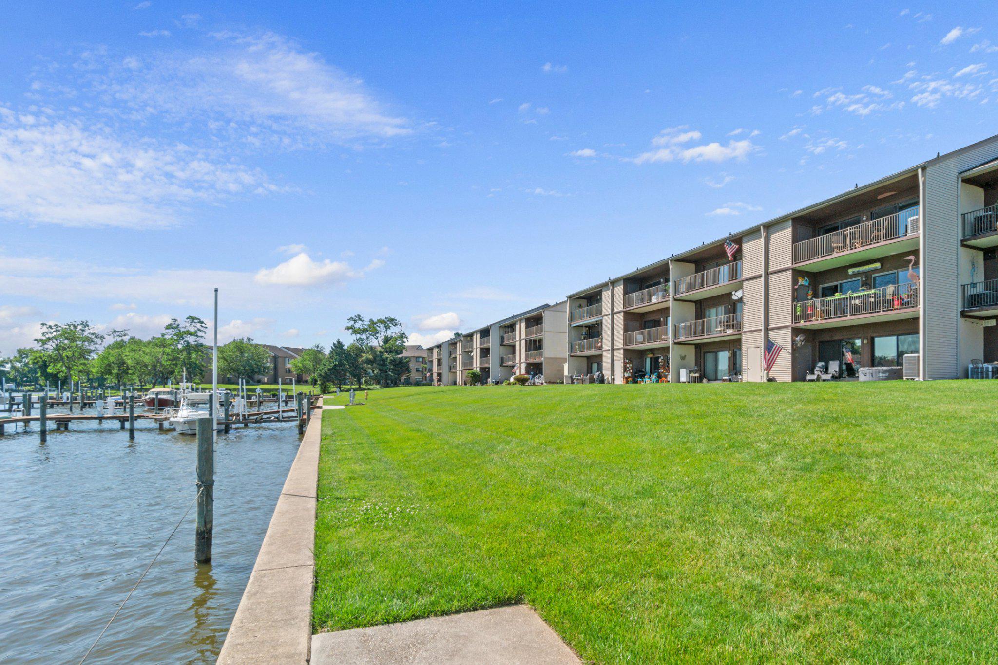 GUNPOWDER COVE - Residential
