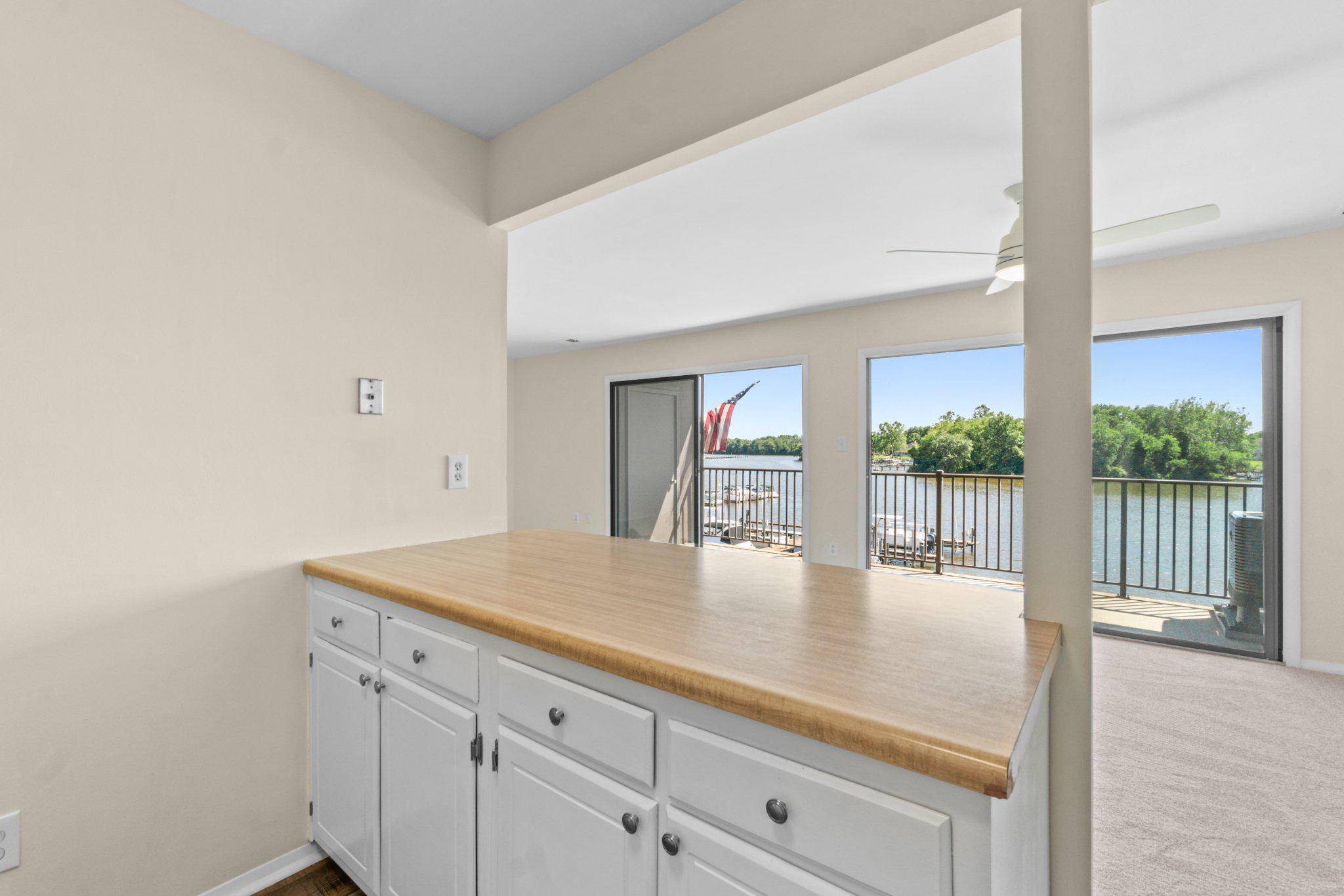 GUNPOWDER COVE - Residential