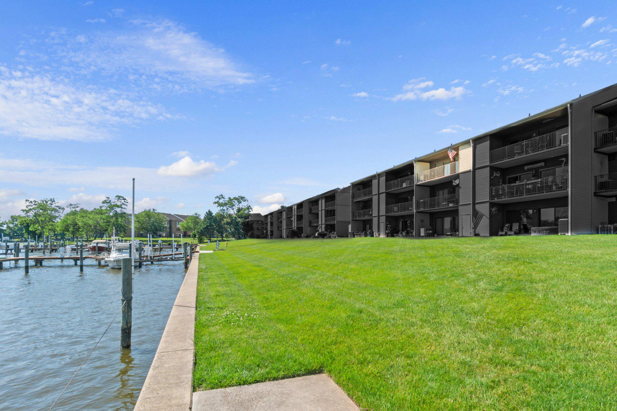 GUNPOWDER COVE - Residential
