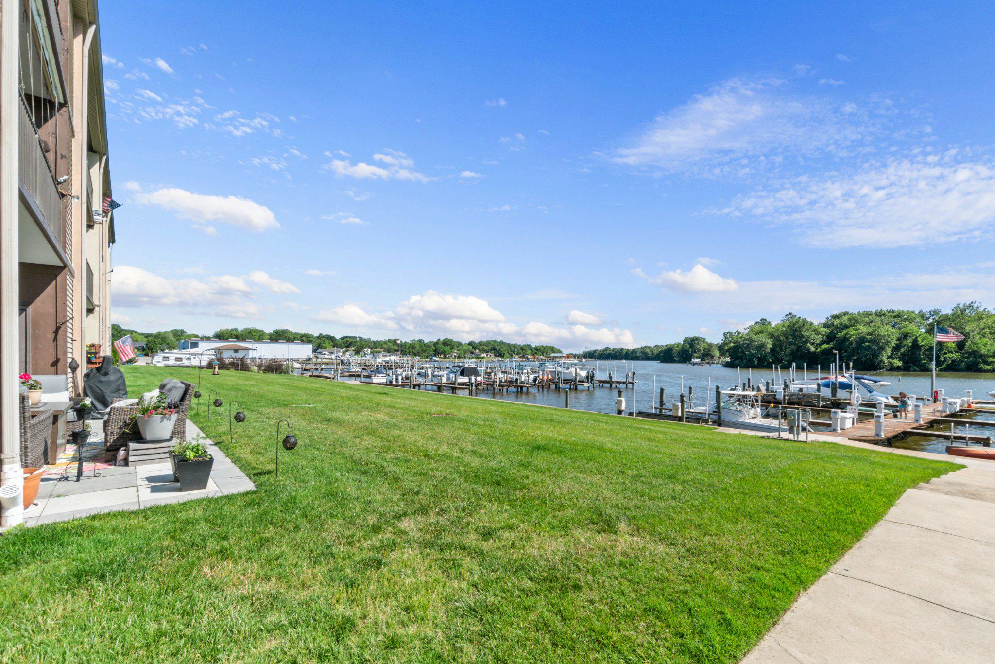 GUNPOWDER COVE - Residential