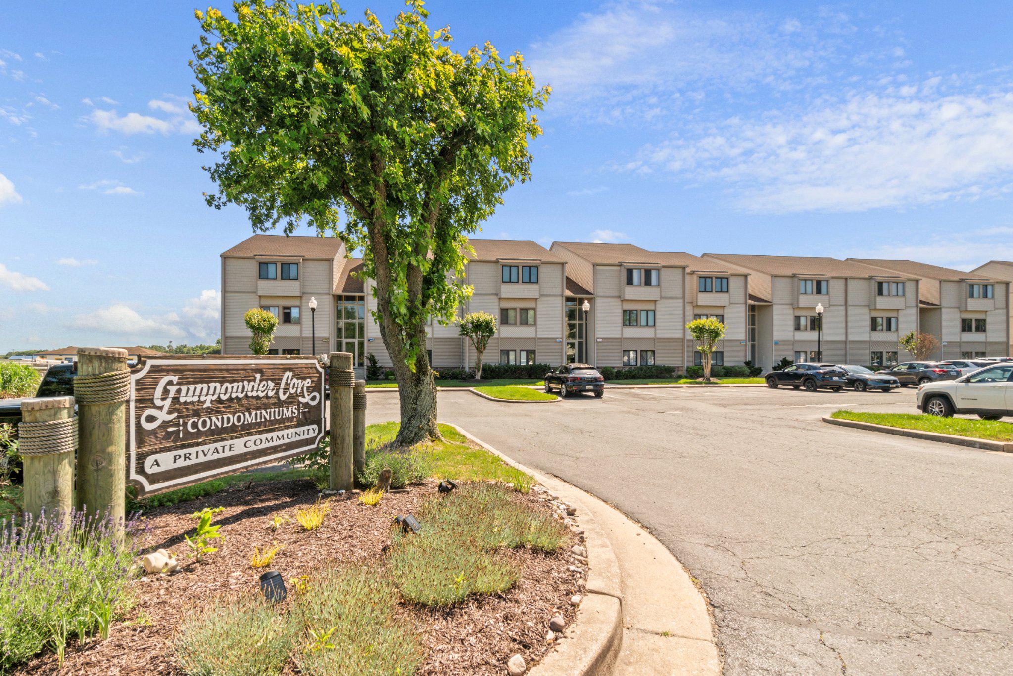 GUNPOWDER COVE - Residential