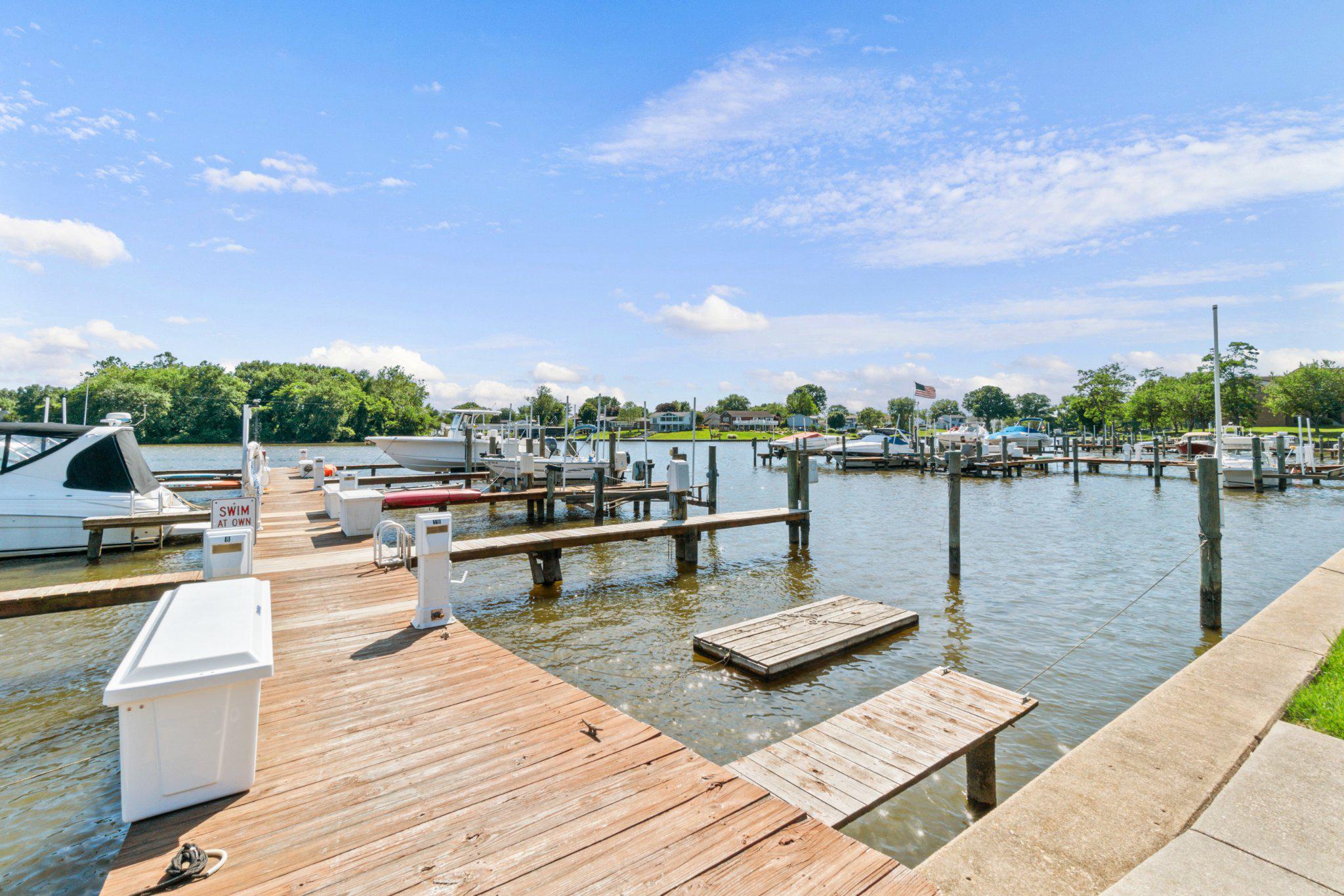 GUNPOWDER COVE - Residential