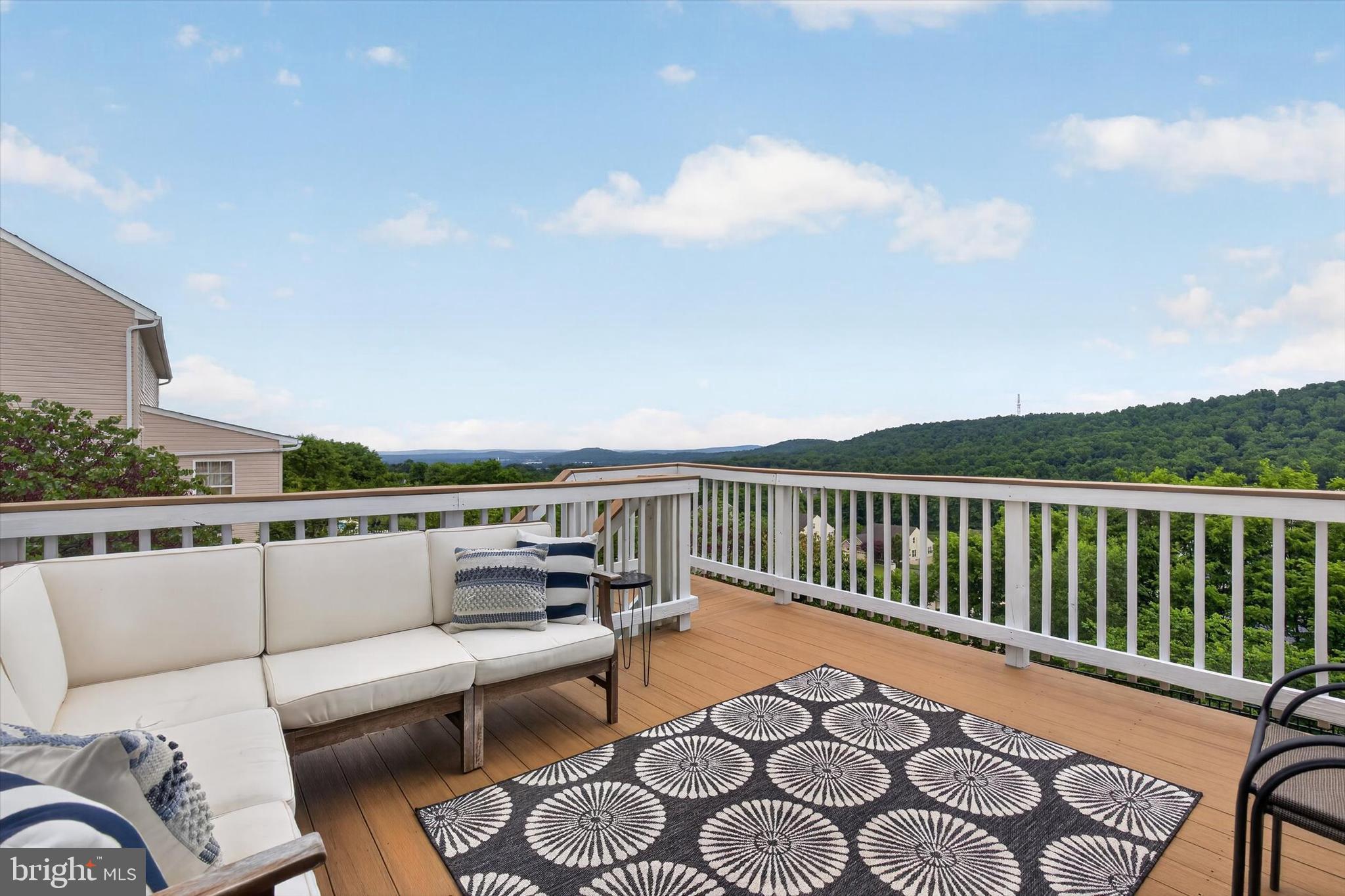 BRIARCLIFF - Residential