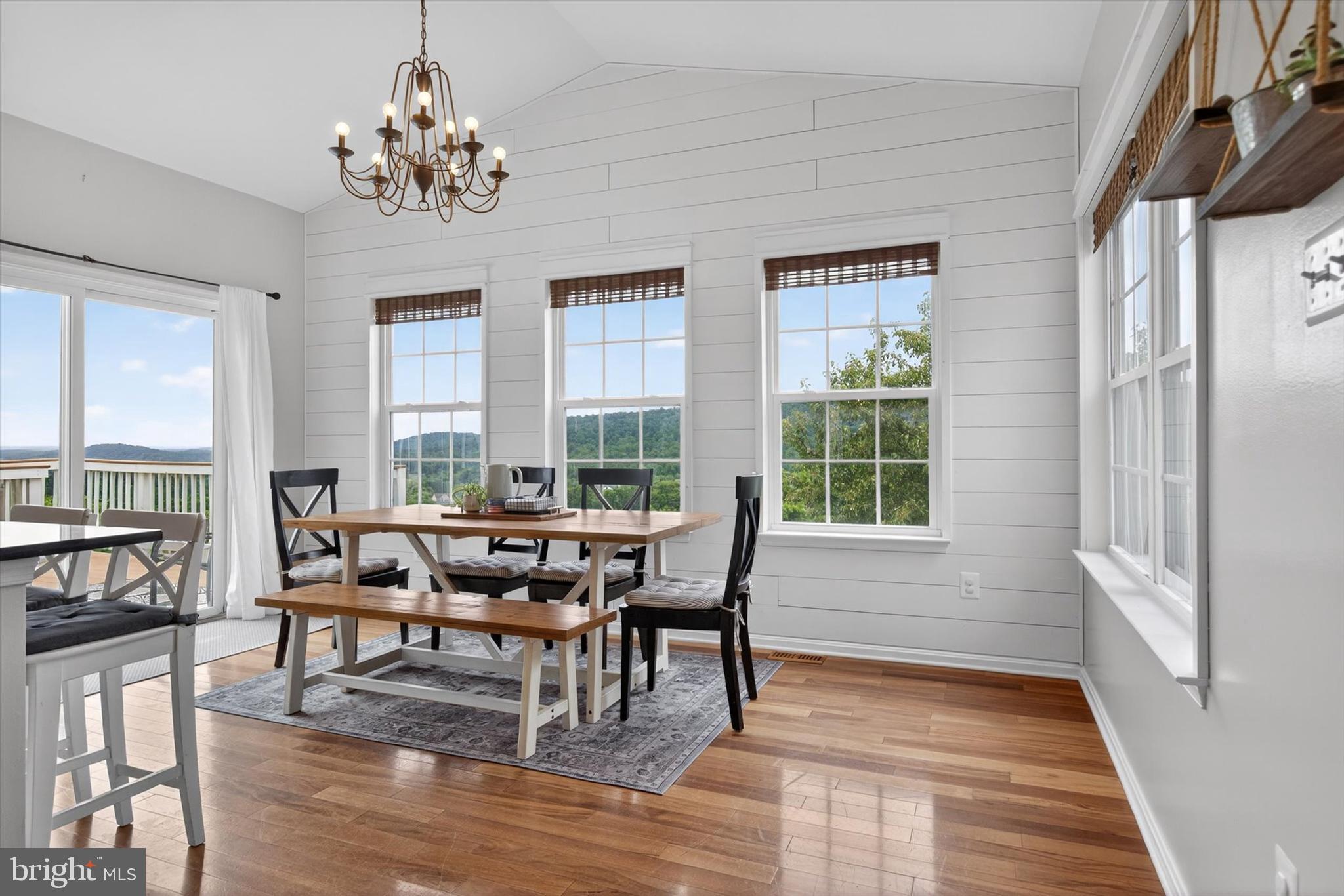 BRIARCLIFF - Residential