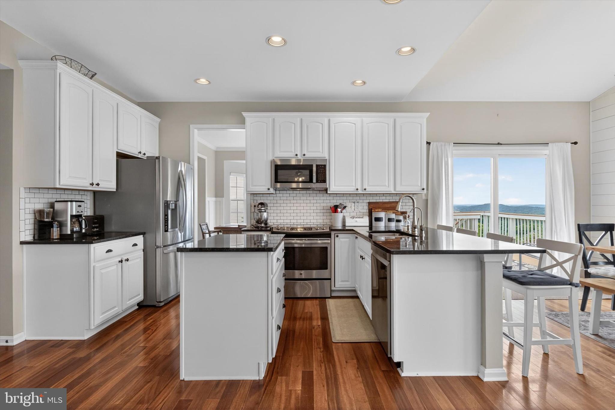 BRIARCLIFF - Residential