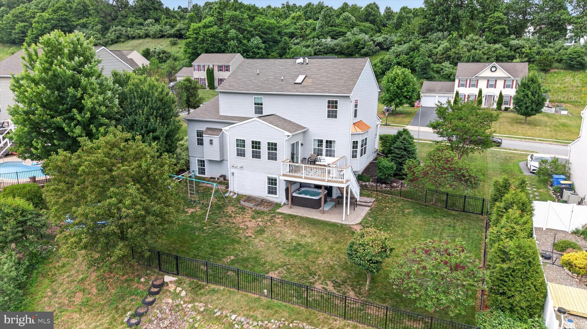 BRIARCLIFF - Residential