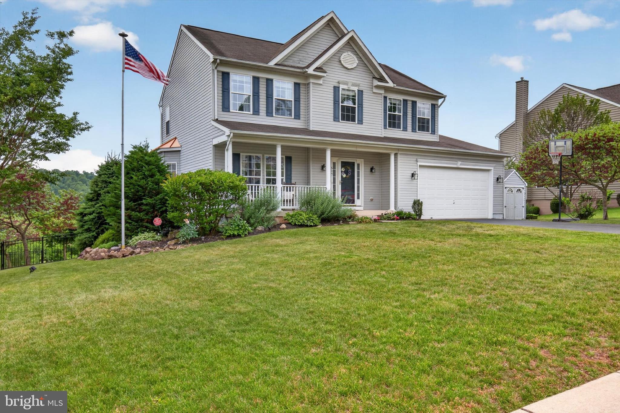 BRIARCLIFF - Residential