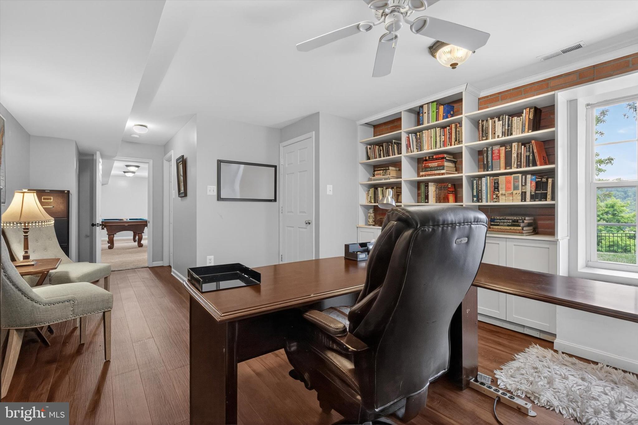 BRIARCLIFF - Residential