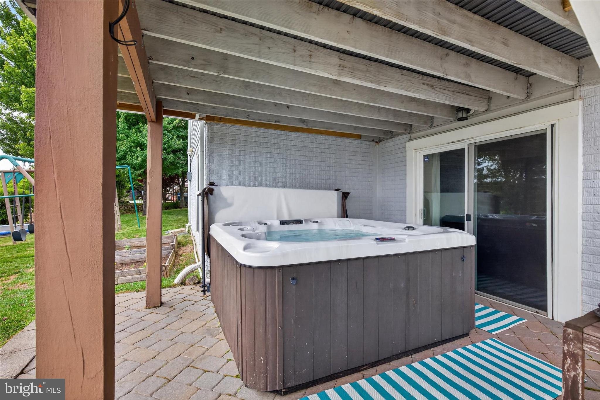 BRIARCLIFF - Residential