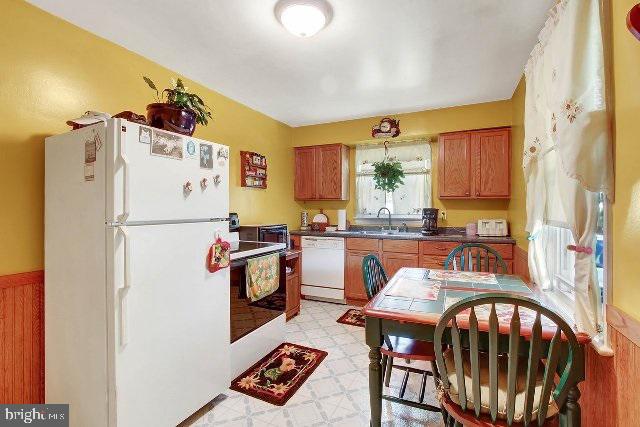 FAYFIELD - Residential