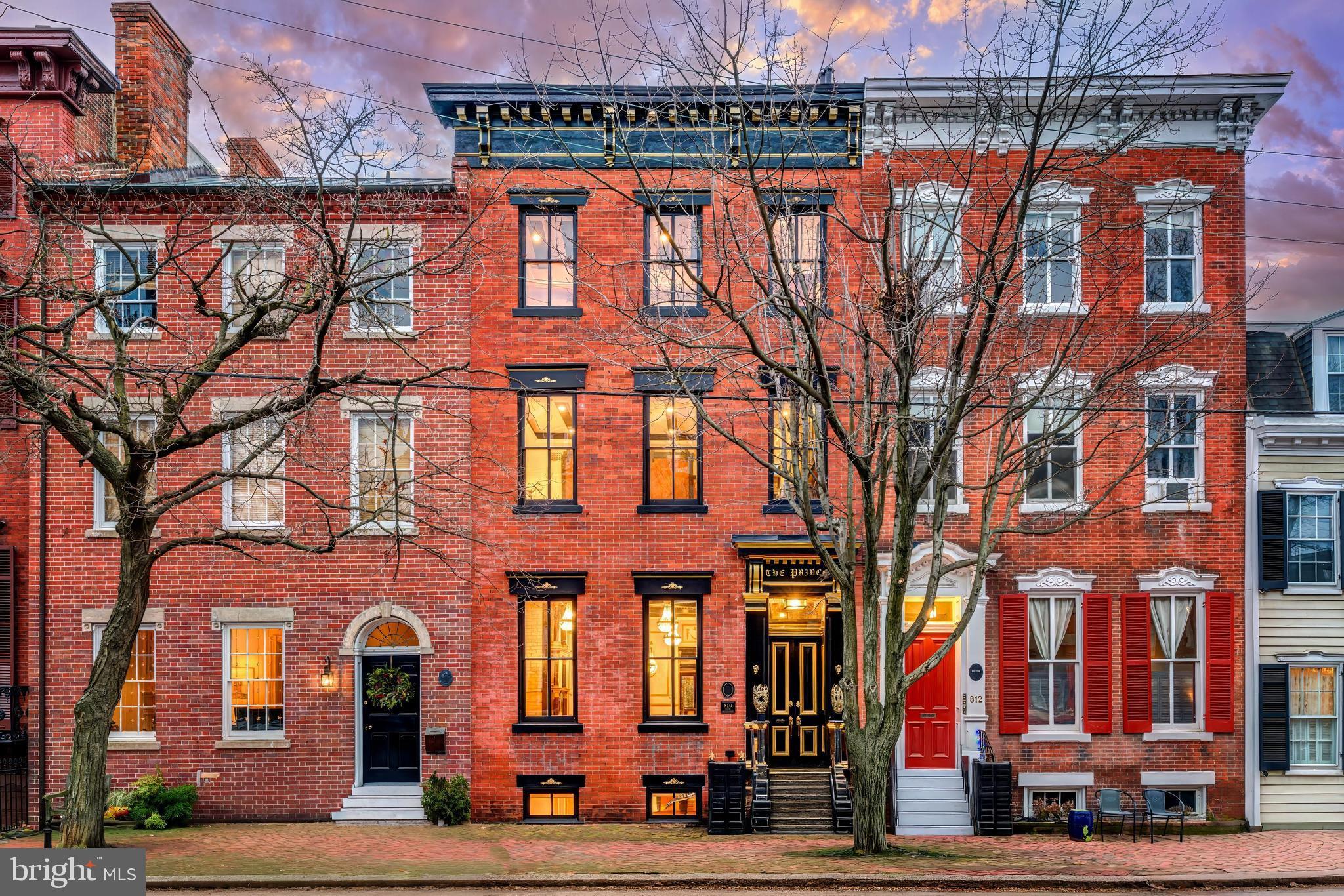 HISTORIC OLD TOWN - Residential