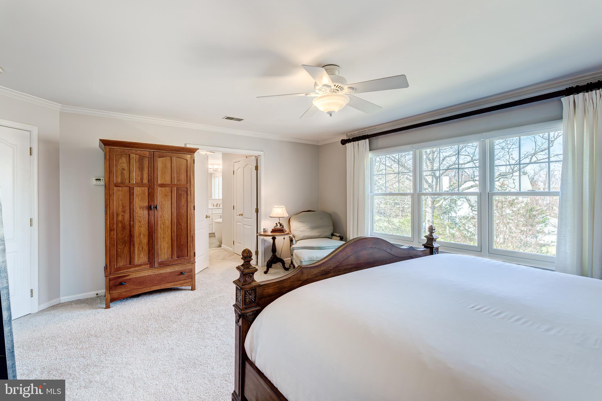 ASHBURN FARM - Residential