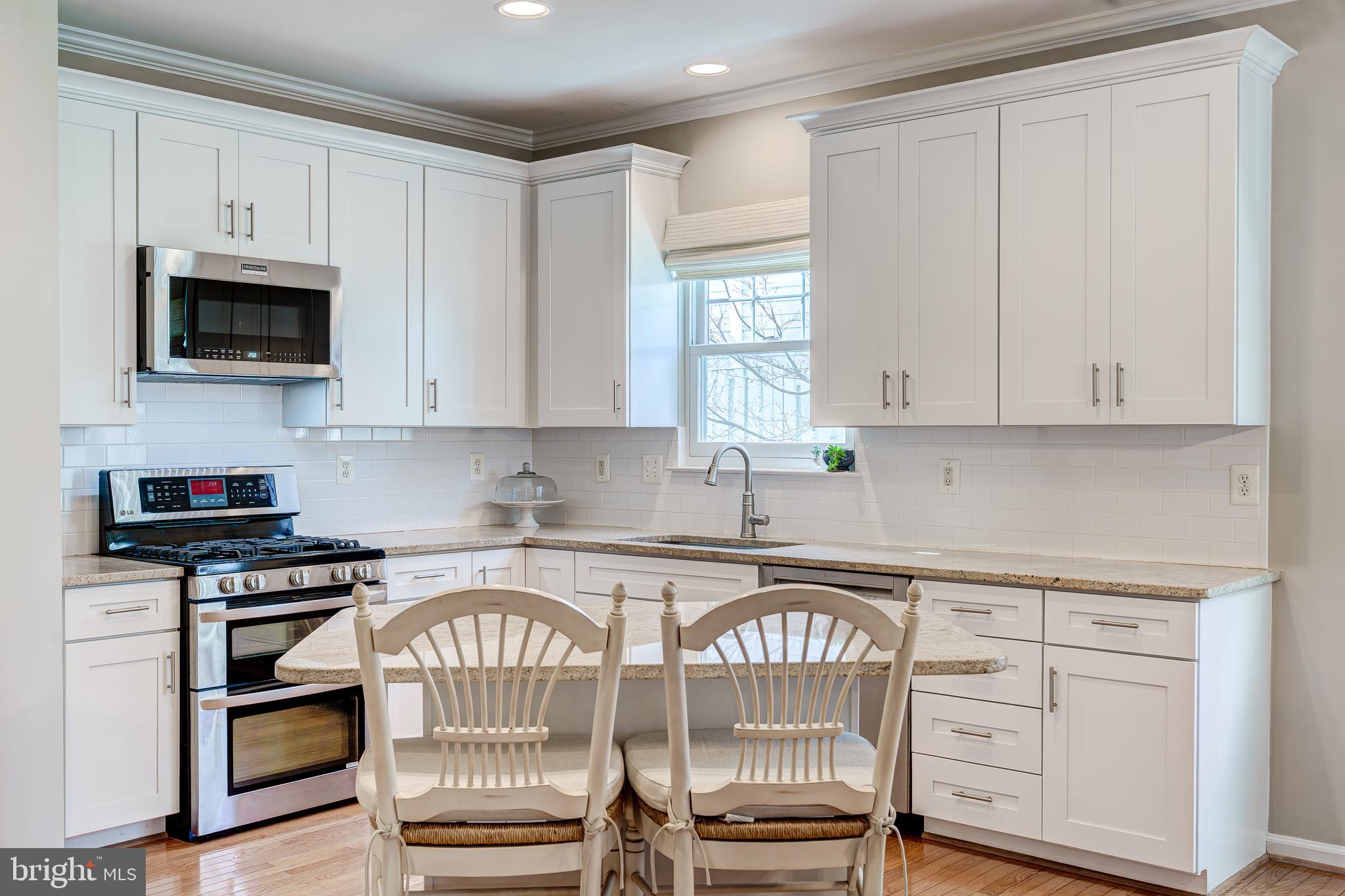 ASHBURN FARM - Residential