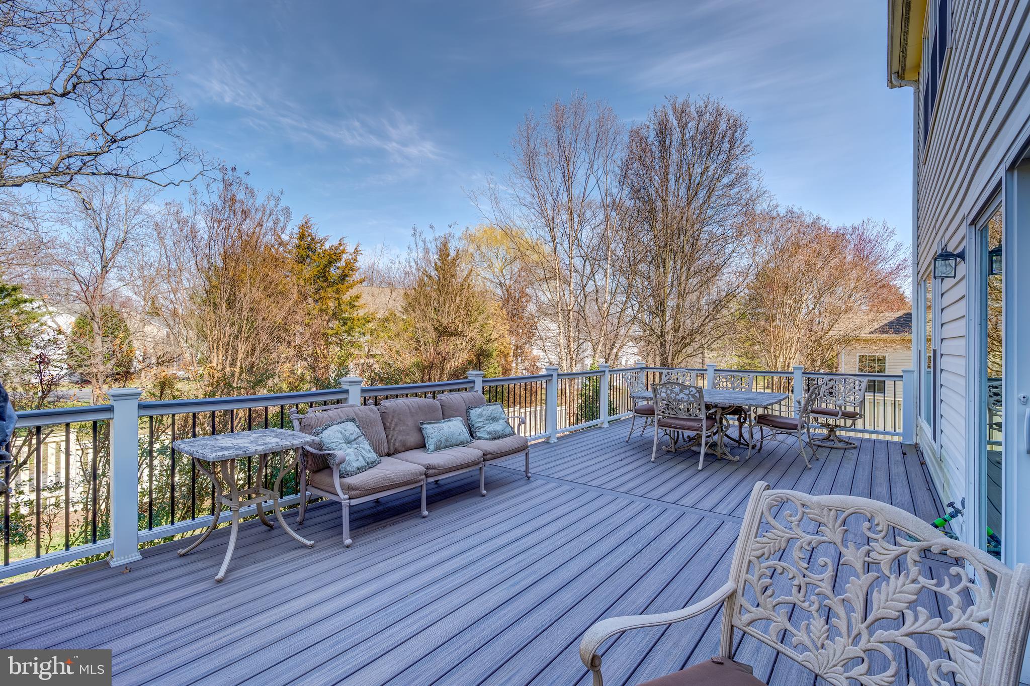 ASHBURN FARM - Residential