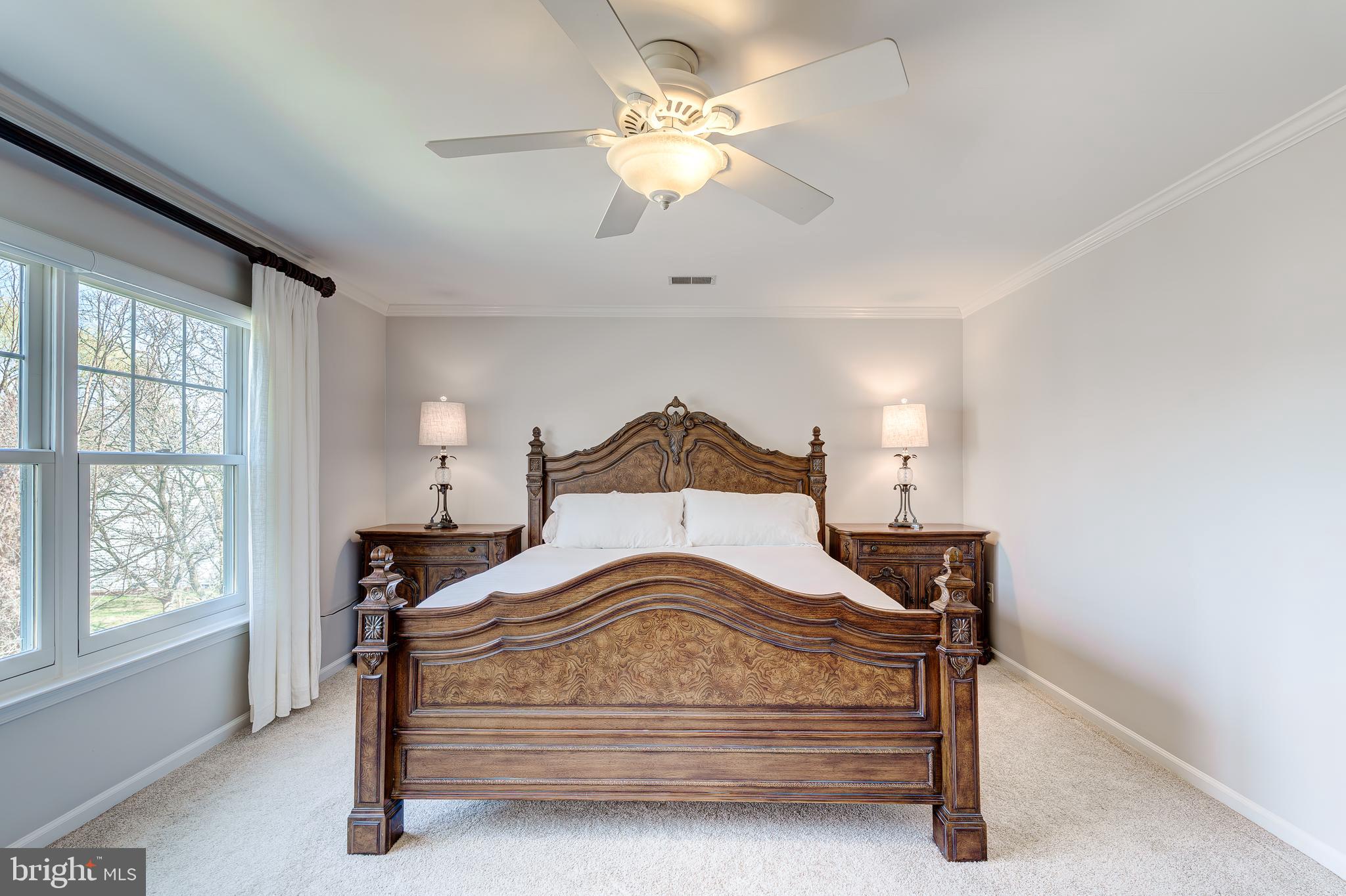 ASHBURN FARM - Residential
