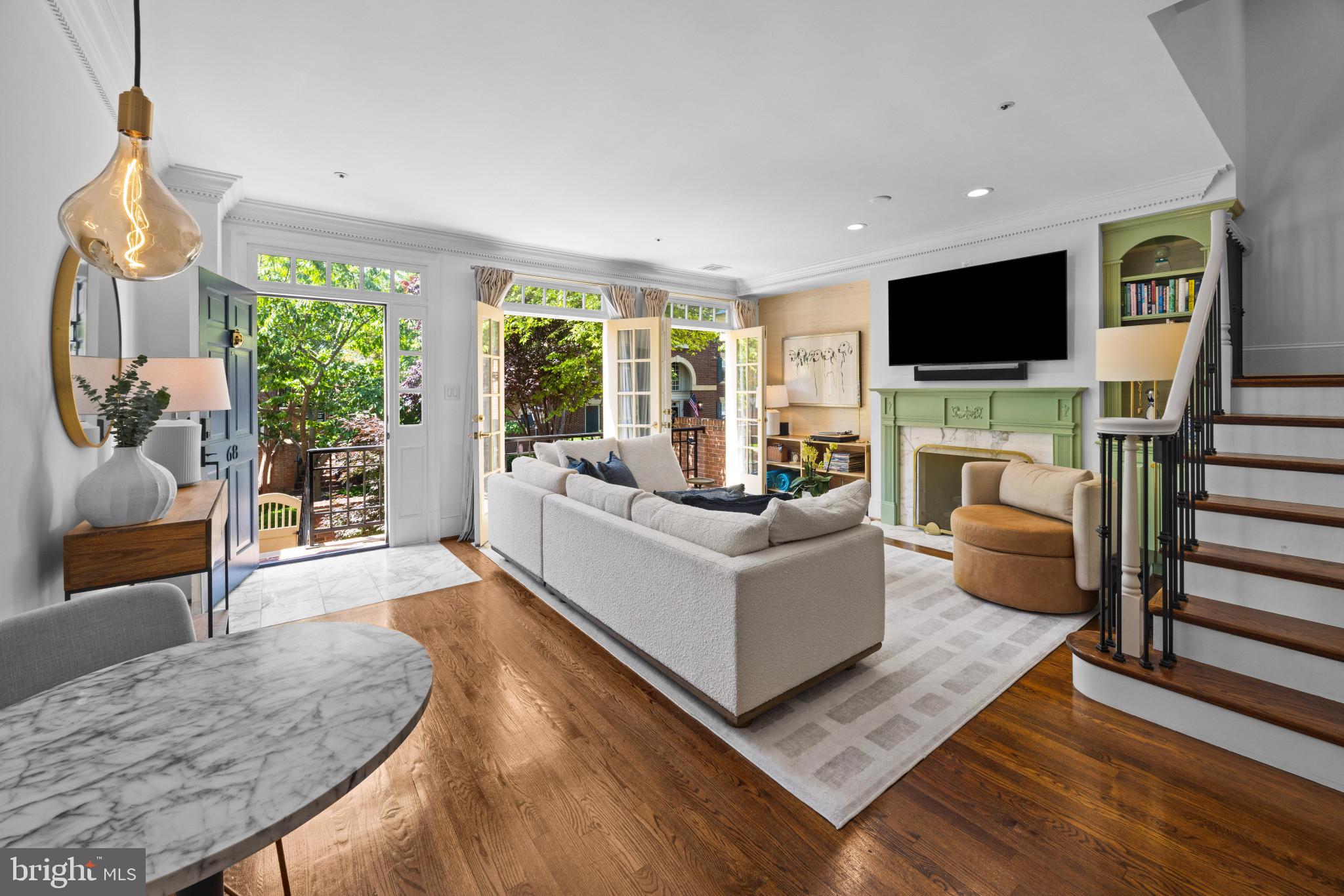 HARBORSIDE - Residential