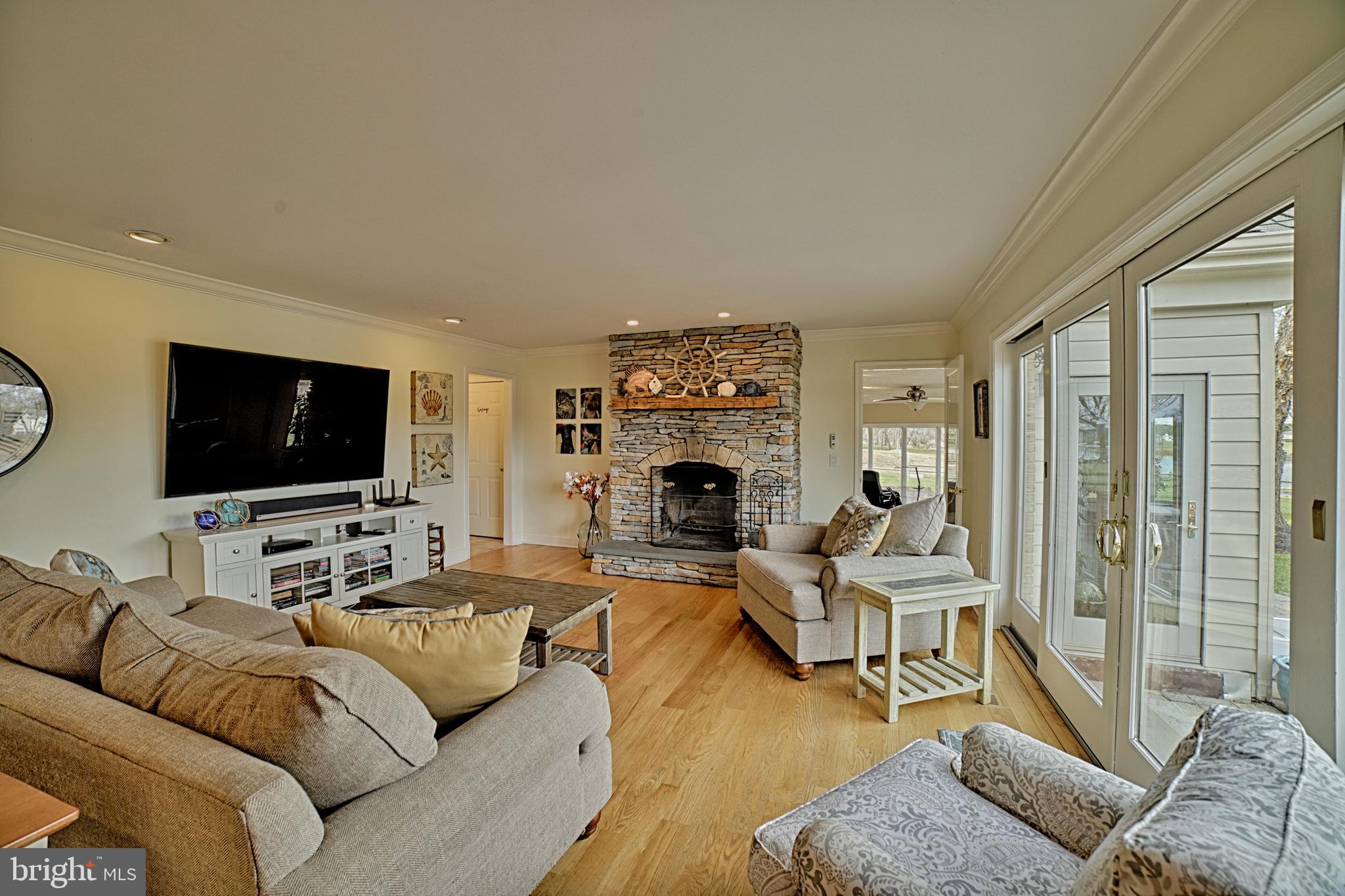BELLE POINT FARM - Residential