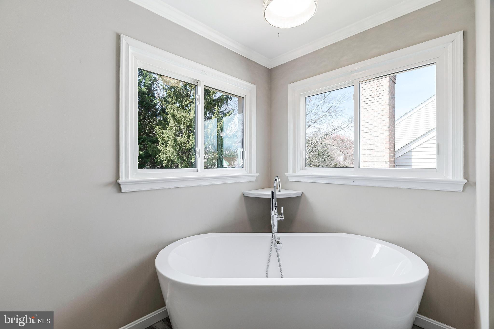 WELLINGTON/CLOVERHILL - Residential