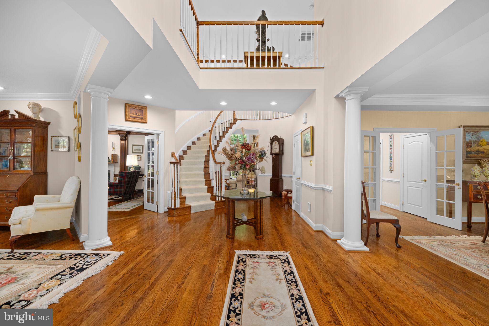 MCLEAN FALLS AT CHINQUAP - Residential