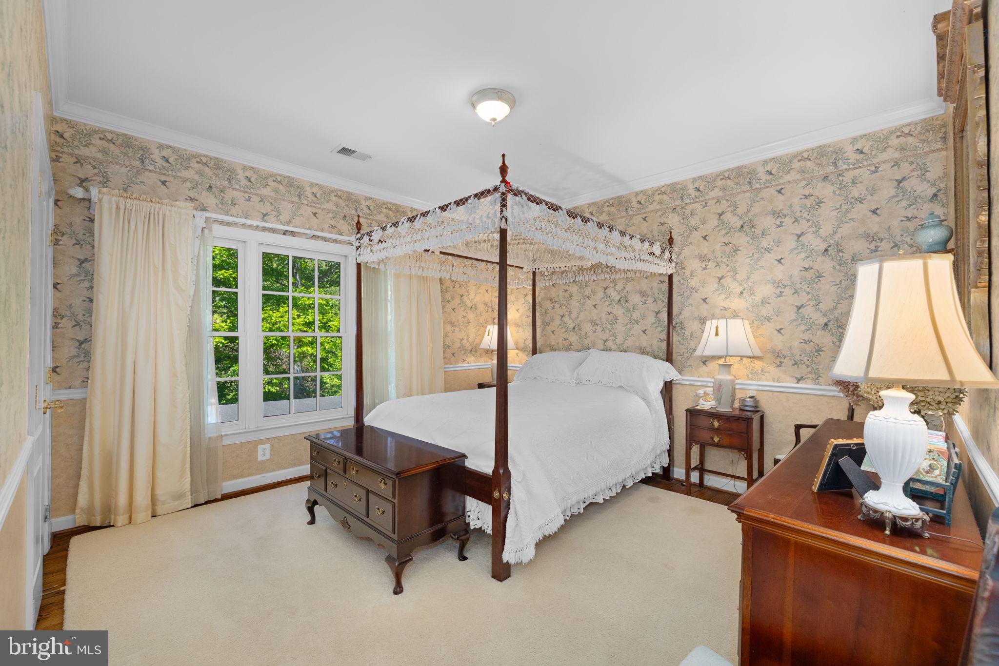 MCLEAN FALLS AT CHINQUAP - Residential