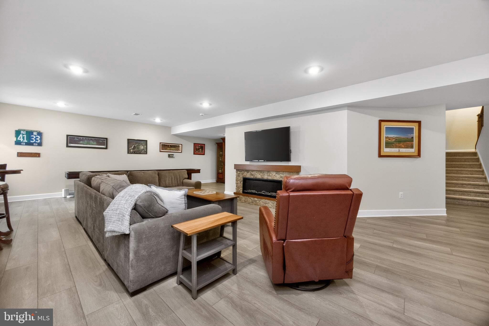 GREYSTONE - Residential