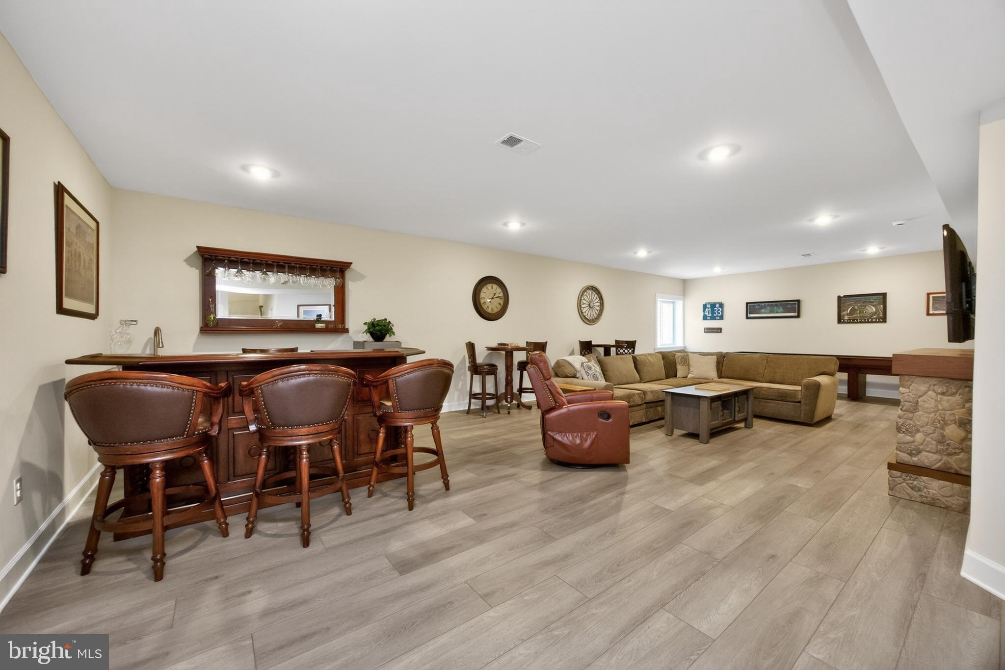 GREYSTONE - Residential