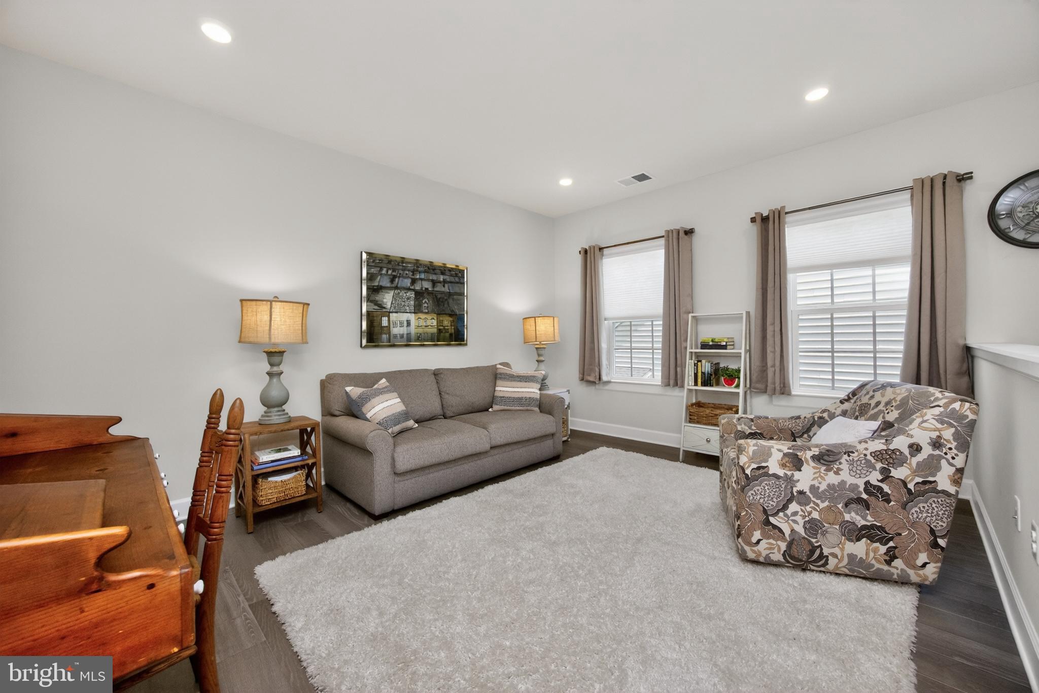 GREYSTONE - Residential