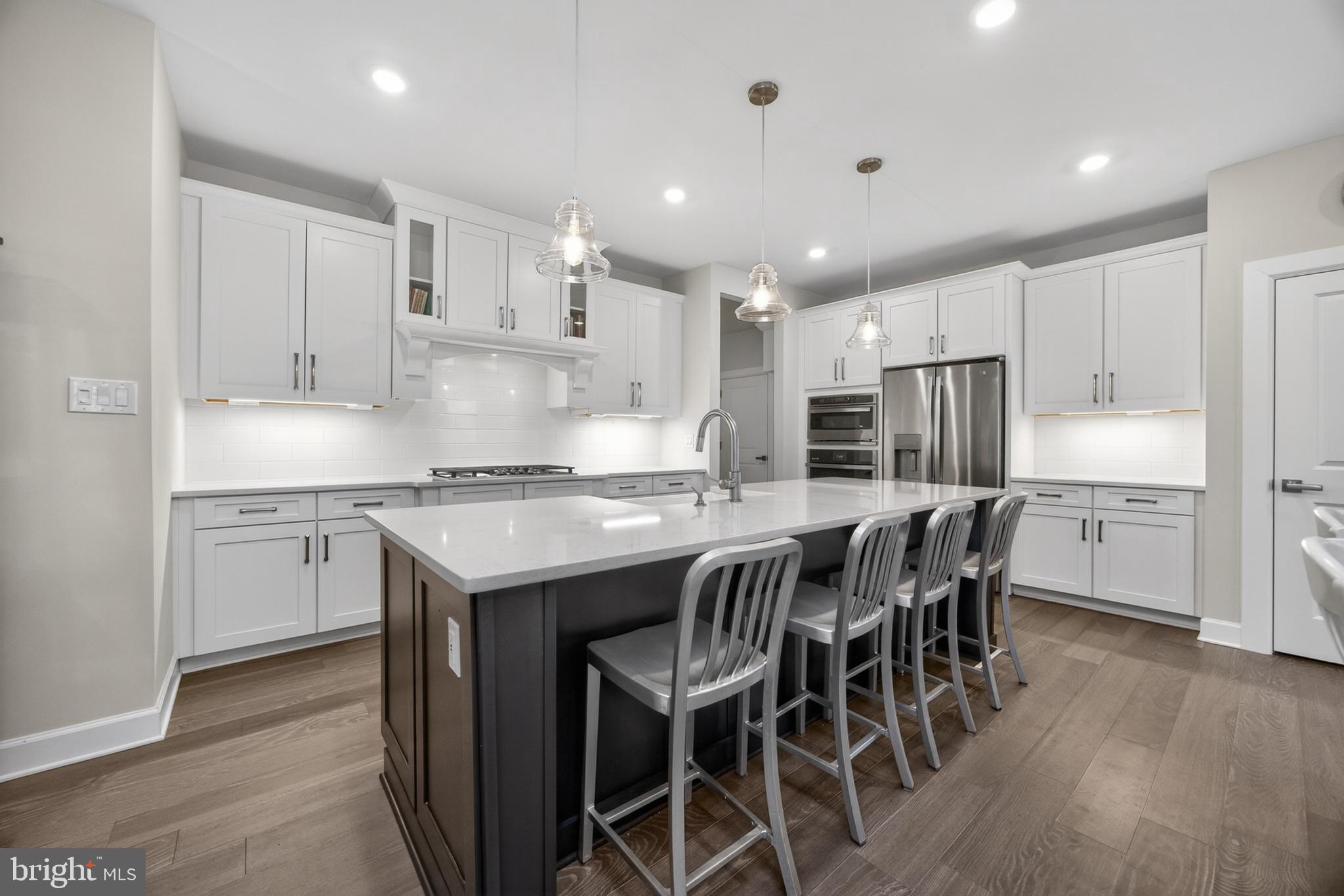 GREYSTONE - Residential
