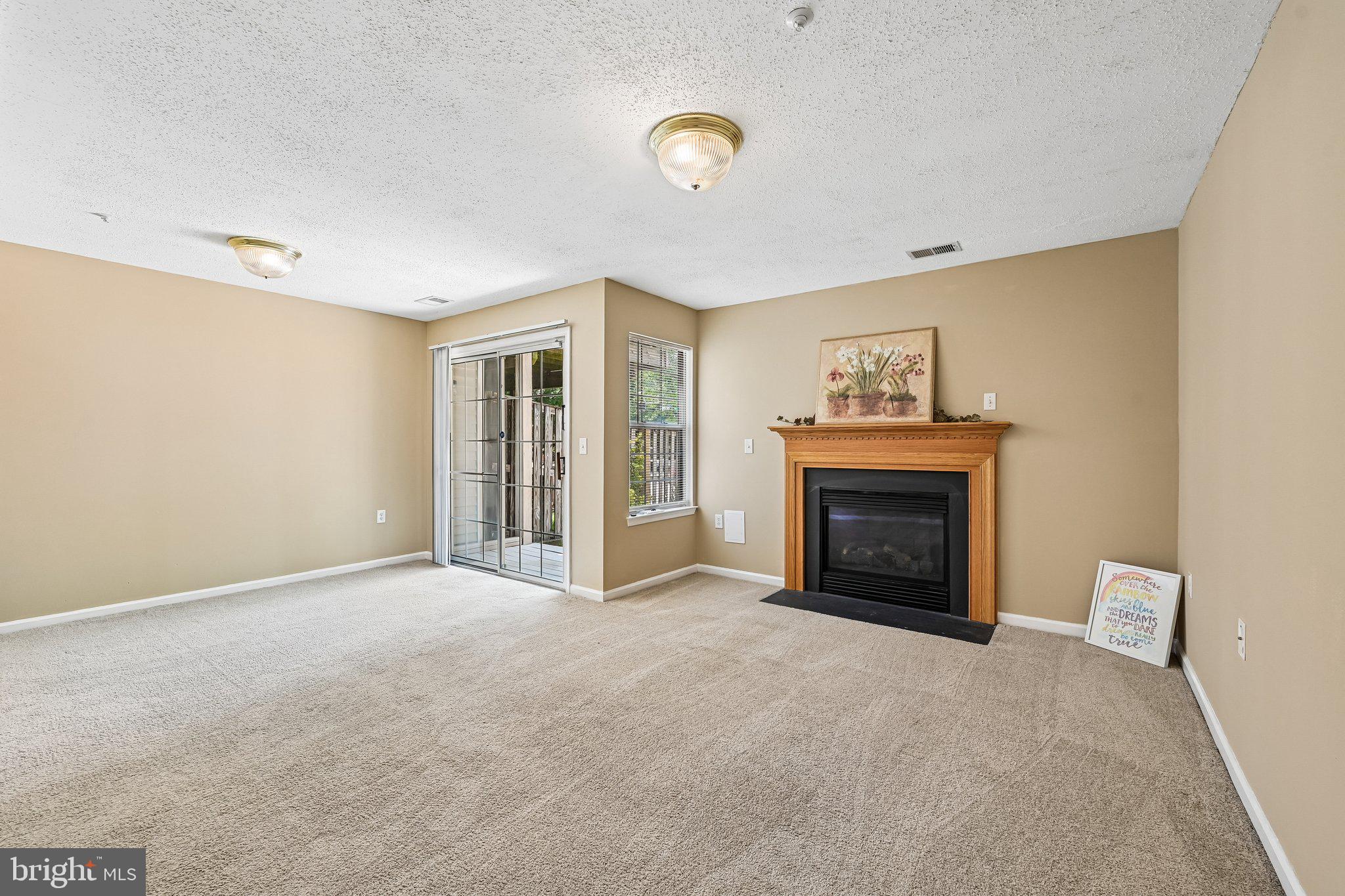 CROFTON VILLAGE - Residential