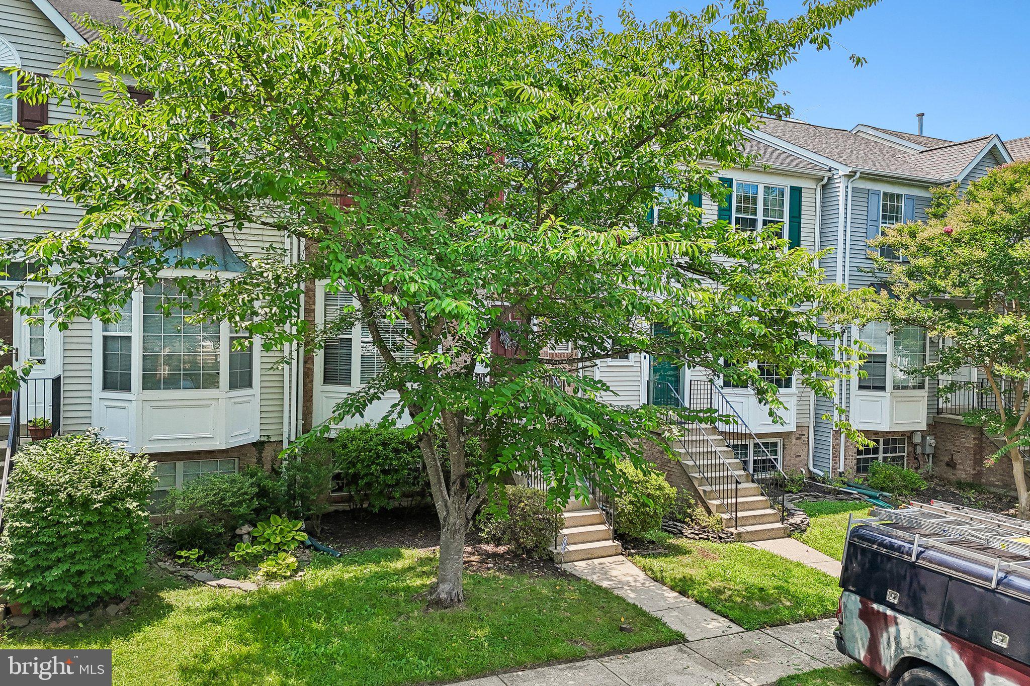 CROFTON VILLAGE - Residential