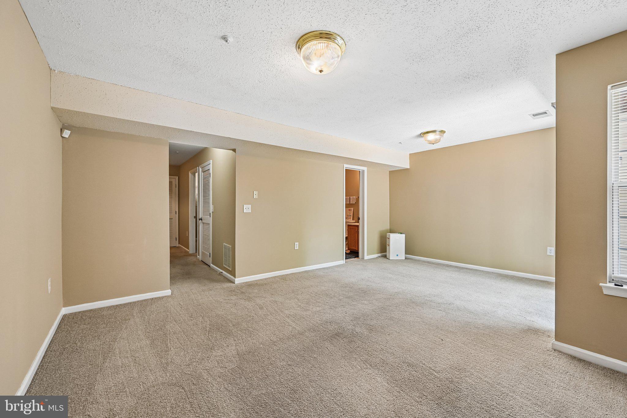 CROFTON VILLAGE - Residential