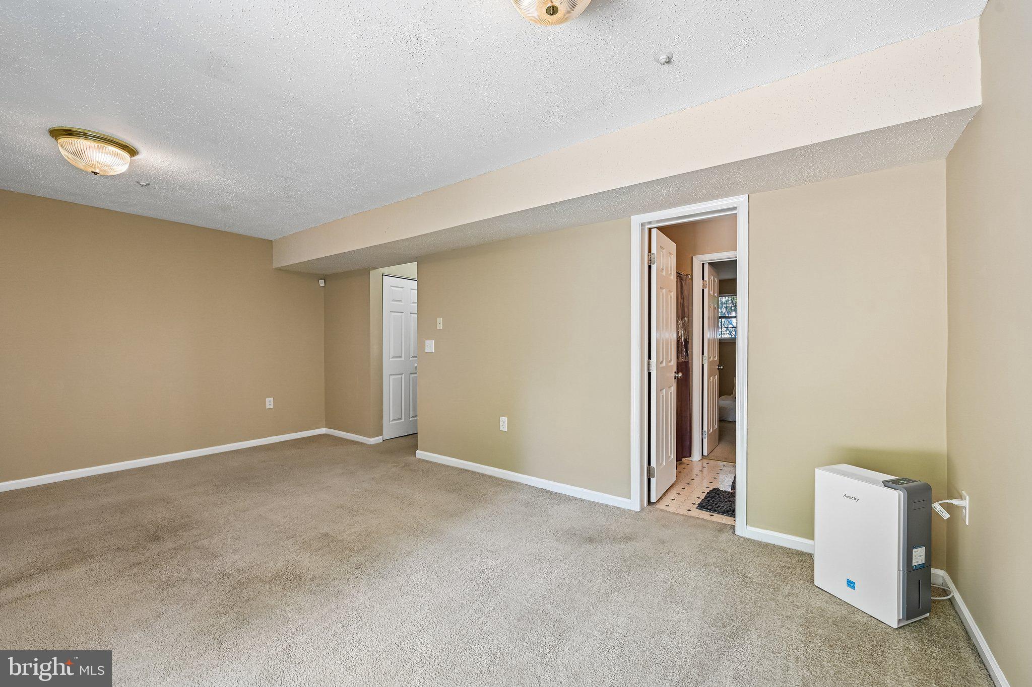 CROFTON VILLAGE - Residential