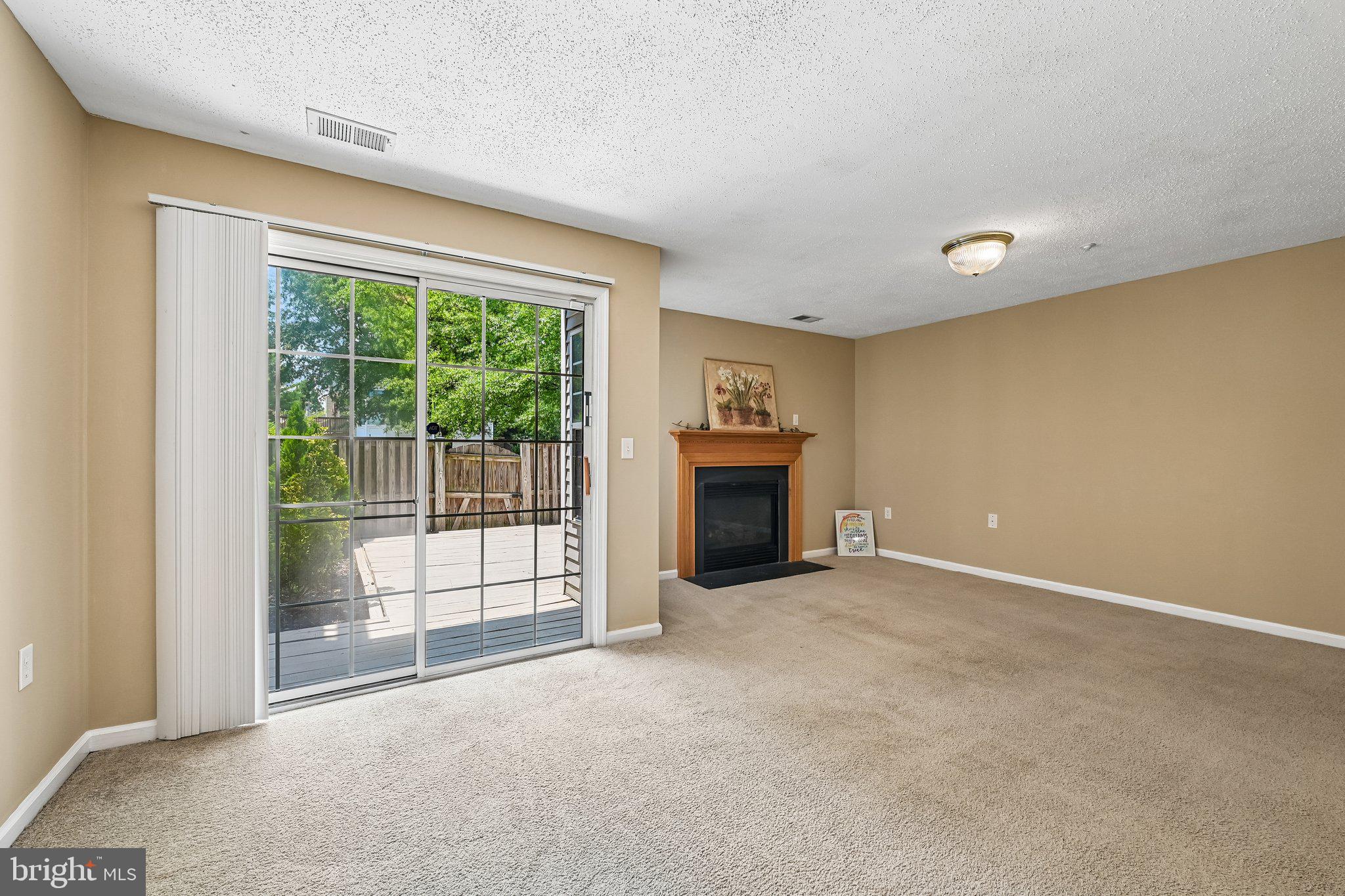 CROFTON VILLAGE - Residential
