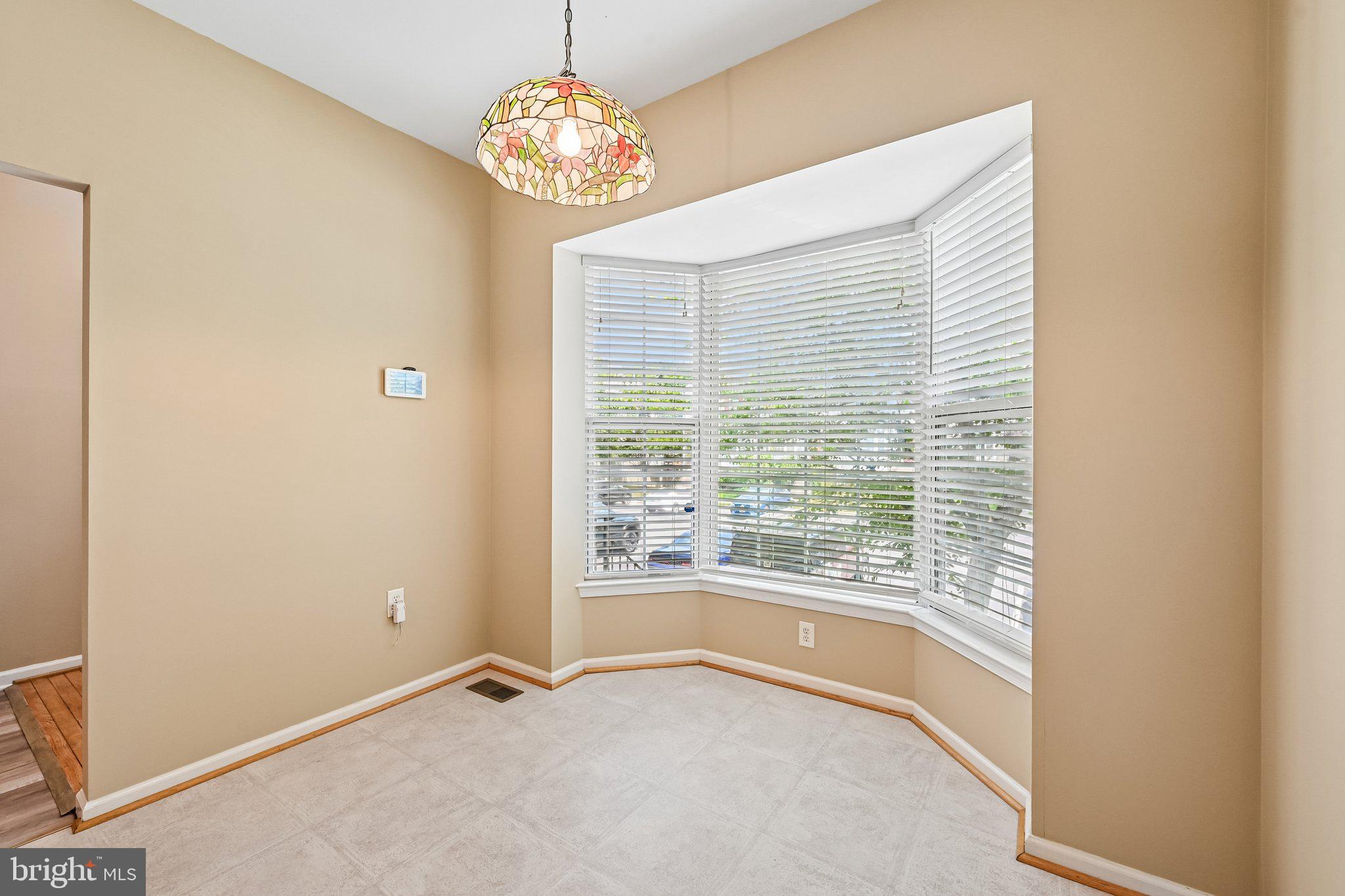 CROFTON VILLAGE - Residential