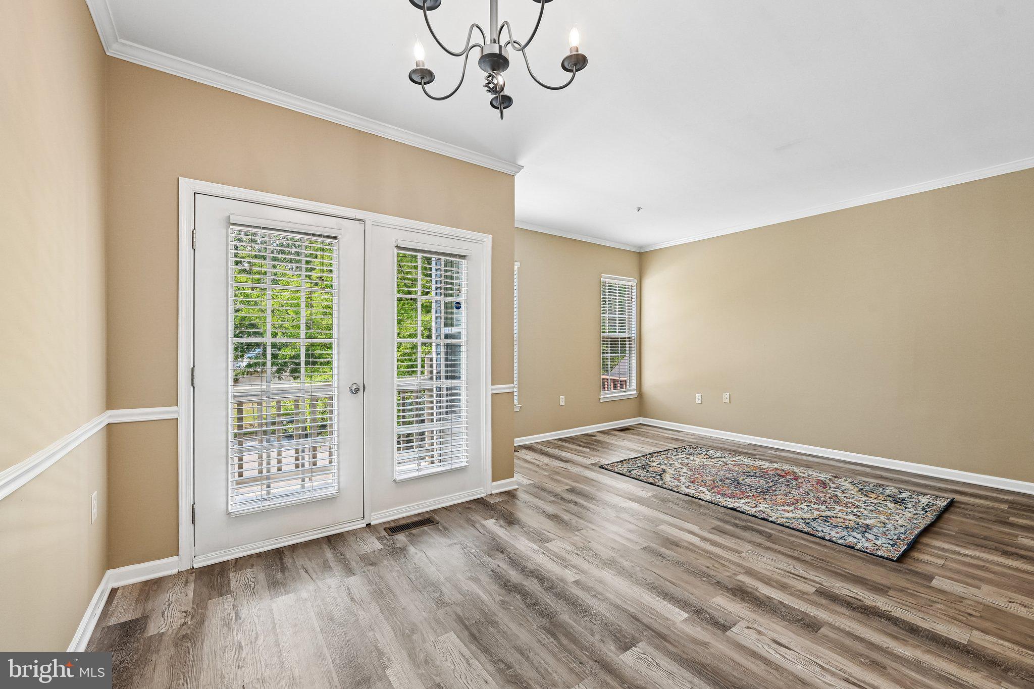 CROFTON VILLAGE - Residential