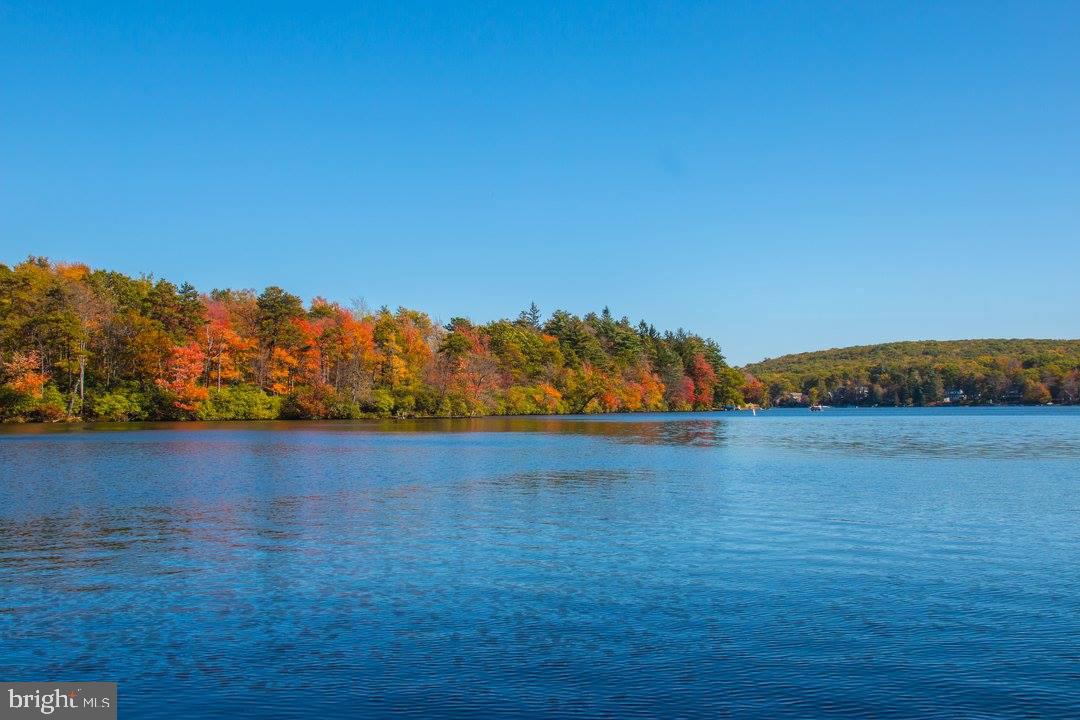 LAKE HARMOY ESTATES - Residential