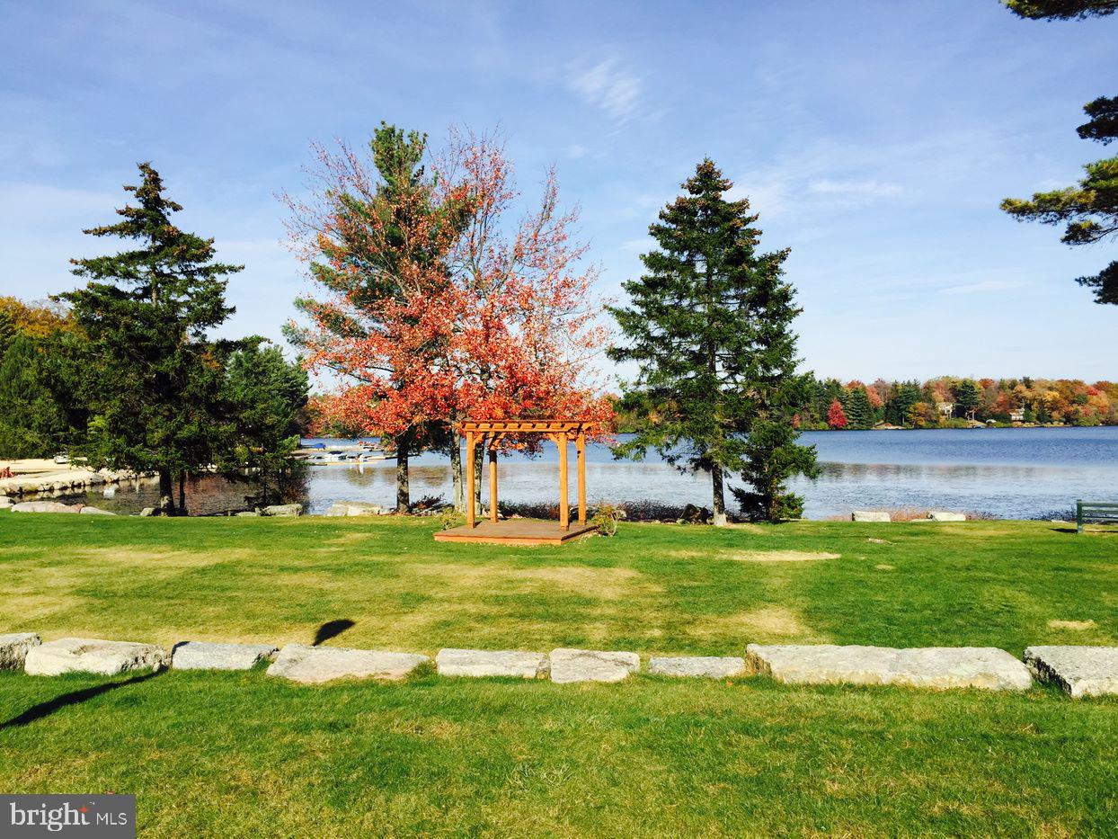 LAKE HARMOY ESTATES - Residential