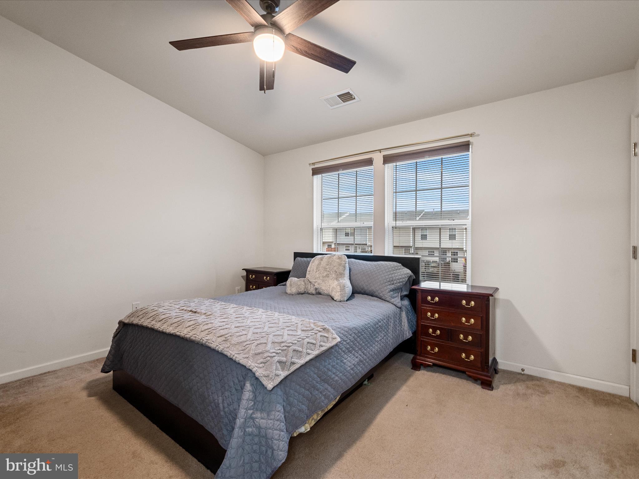 BROOKLAND MANOR - Residential