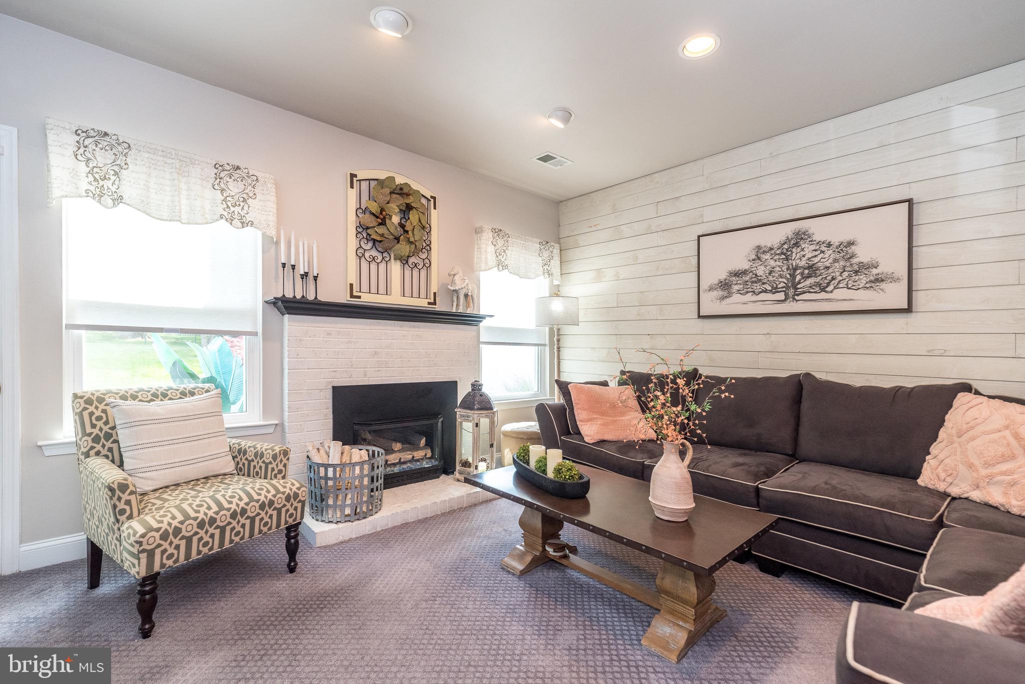 HORSHAMTOWNE - Residential