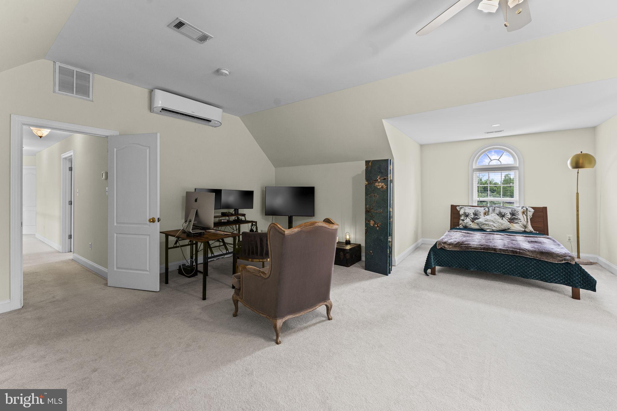 MOSBYS CROSSING - Residential