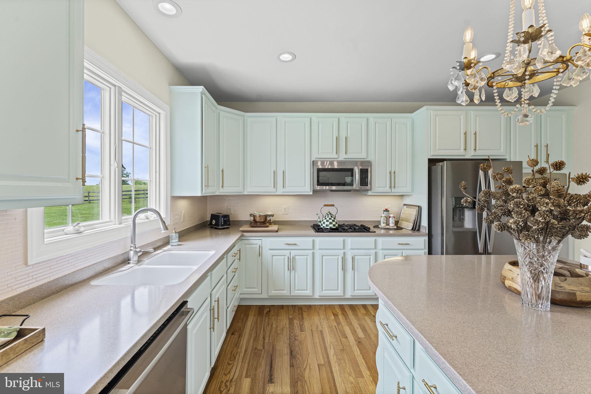 MOSBYS CROSSING - Residential