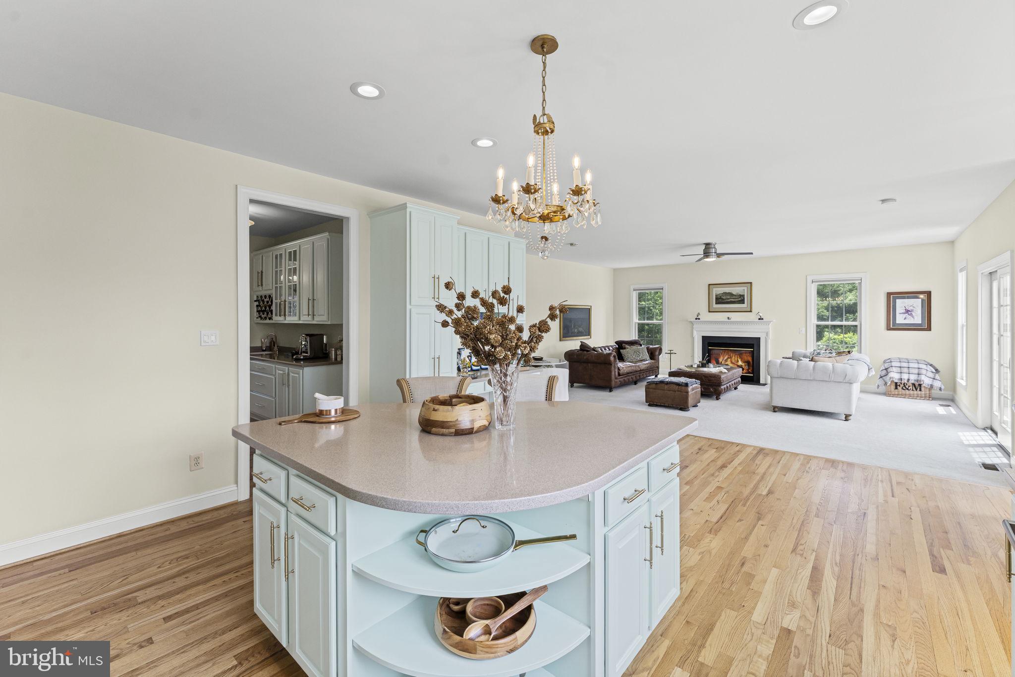 MOSBYS CROSSING - Residential