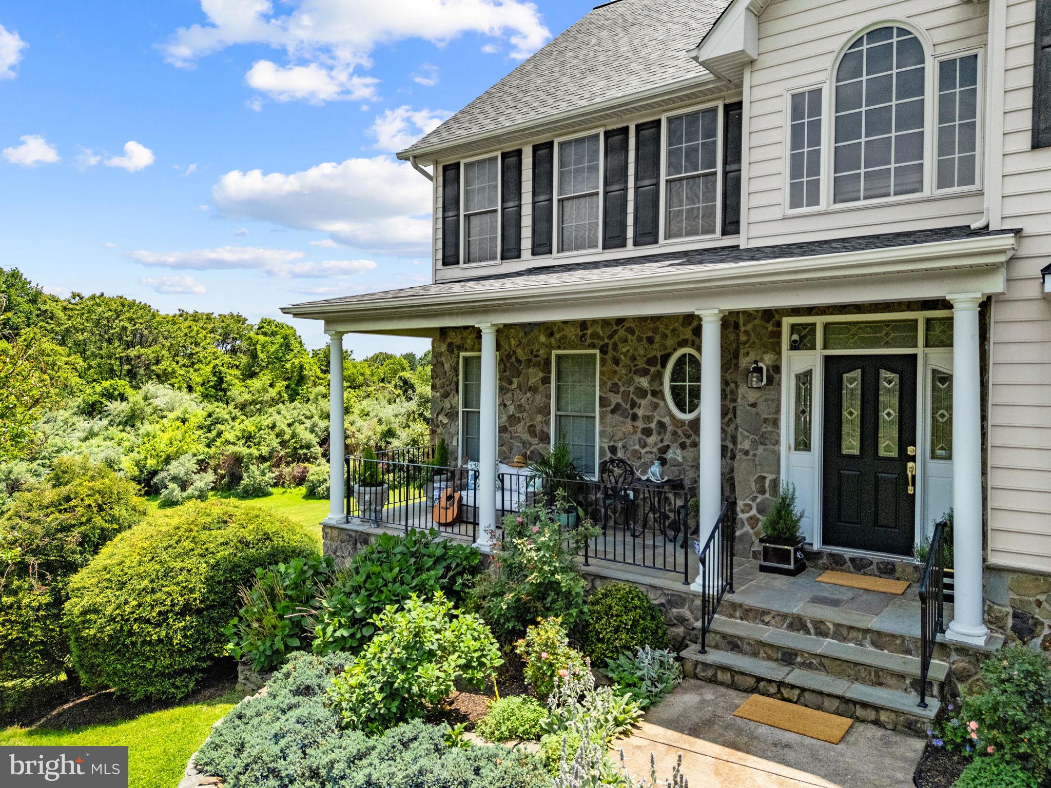 MOSBYS CROSSING - Residential