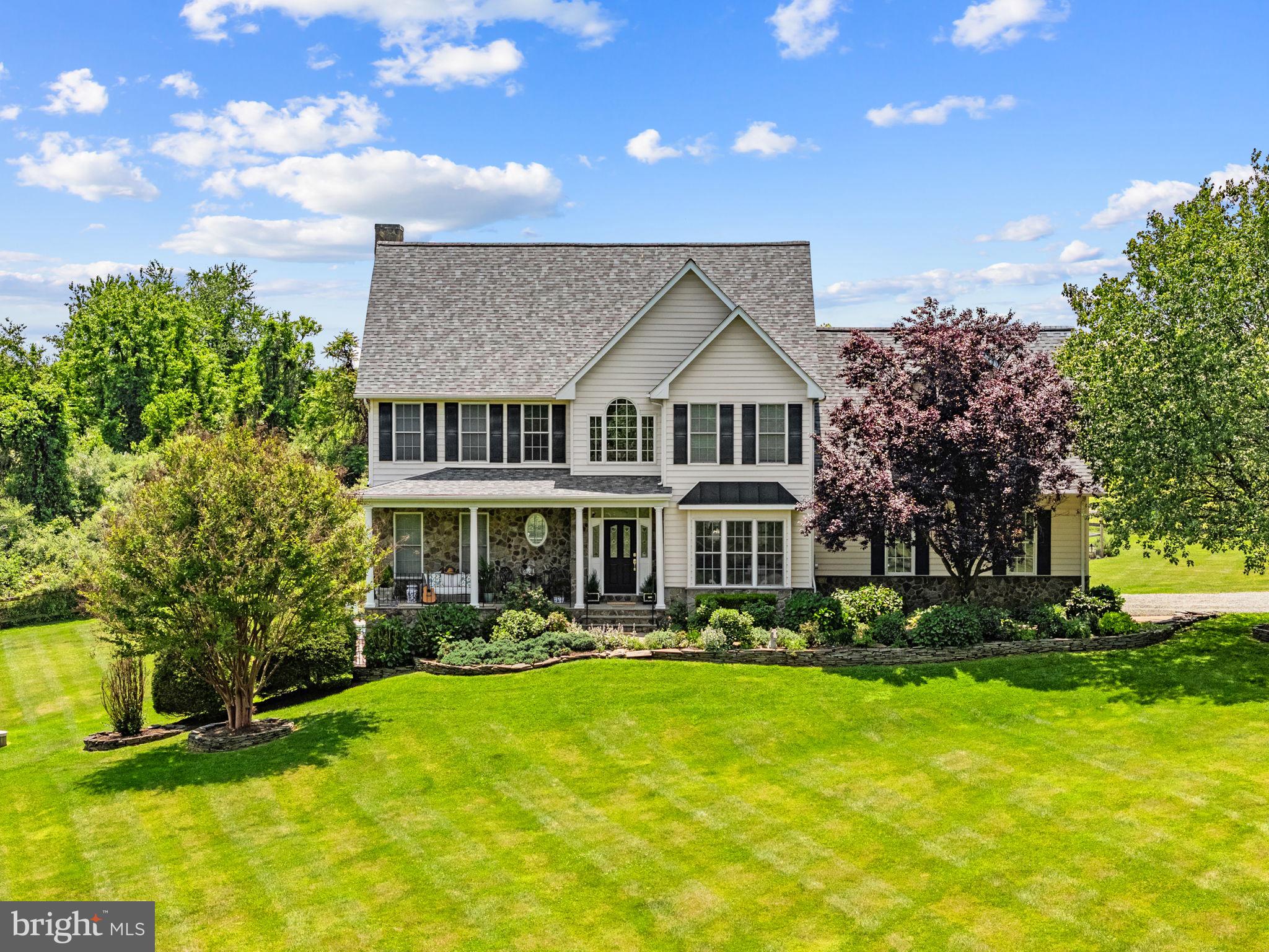 MOSBYS CROSSING - Residential