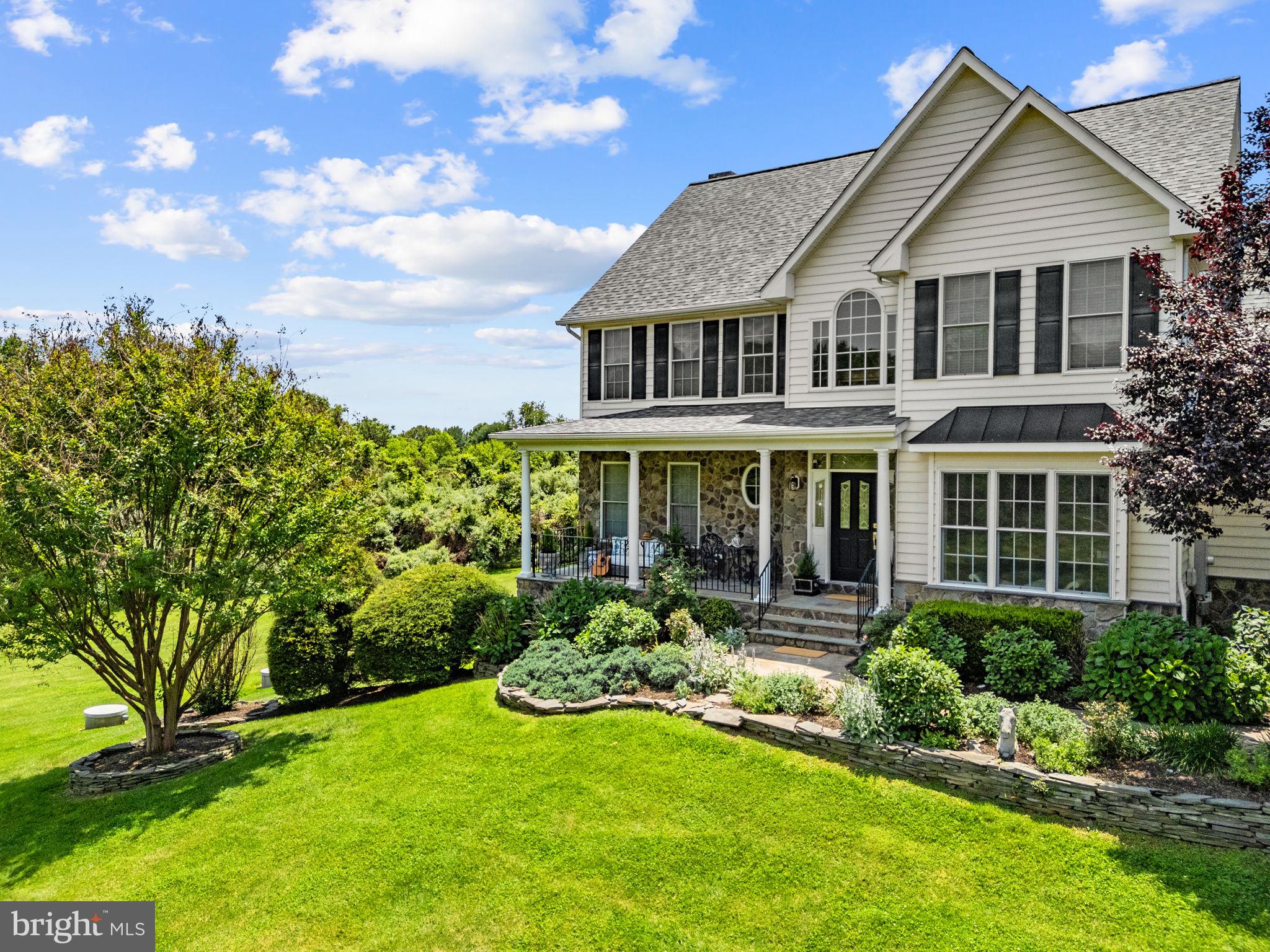 MOSBYS CROSSING - Residential