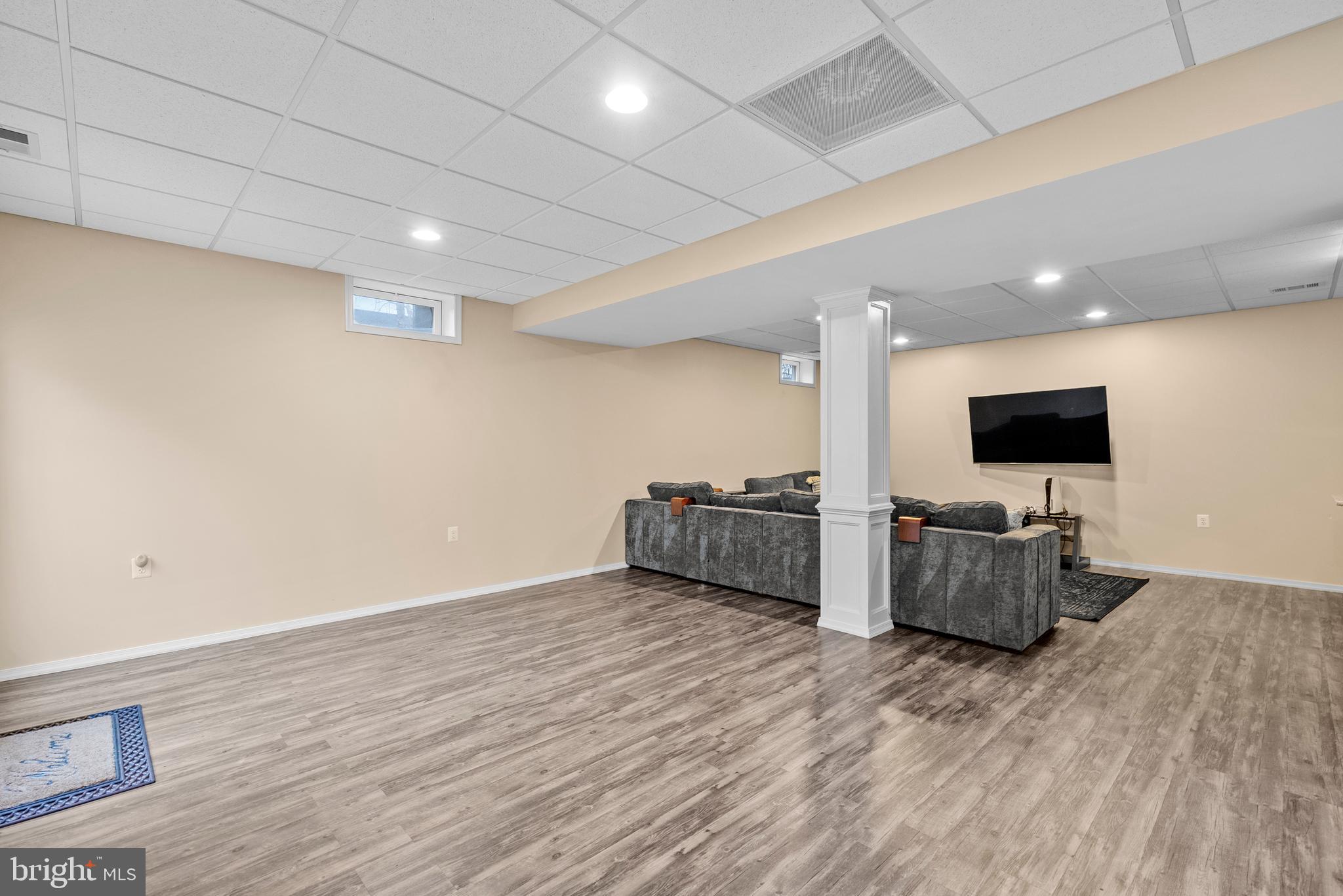 LENAH RUN HAMLET - Residential Lease