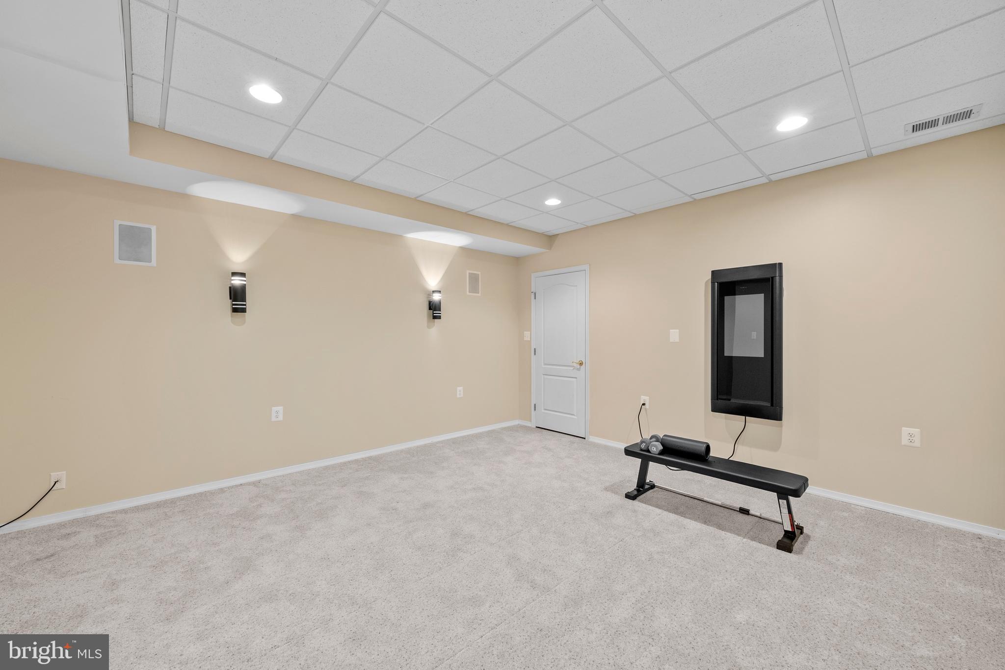 LENAH RUN HAMLET - Residential Lease