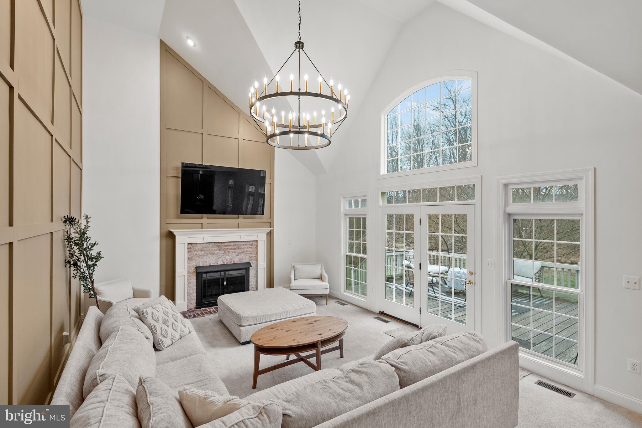 LENAH RUN HAMLET - Residential Lease