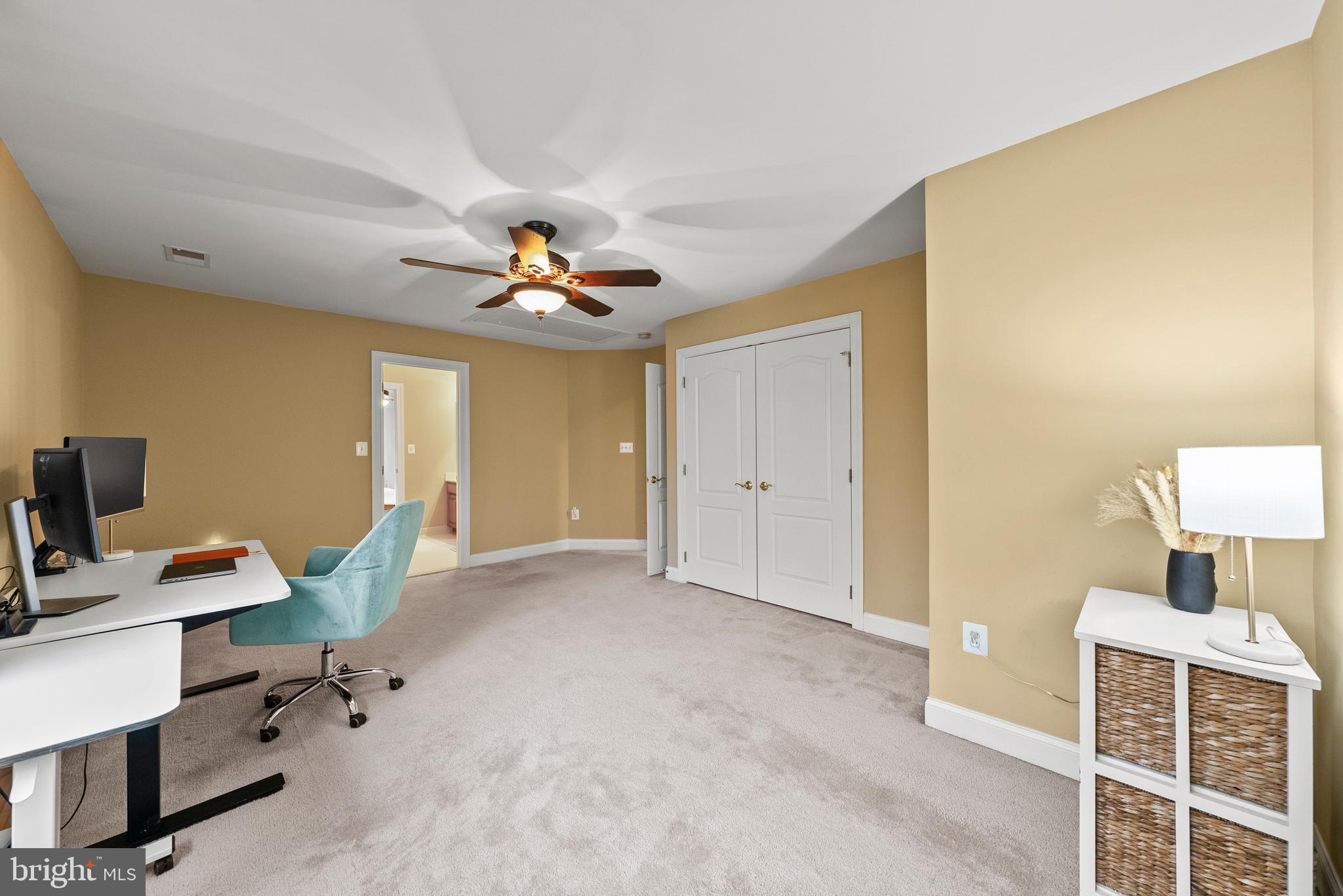 LENAH RUN HAMLET - Residential Lease