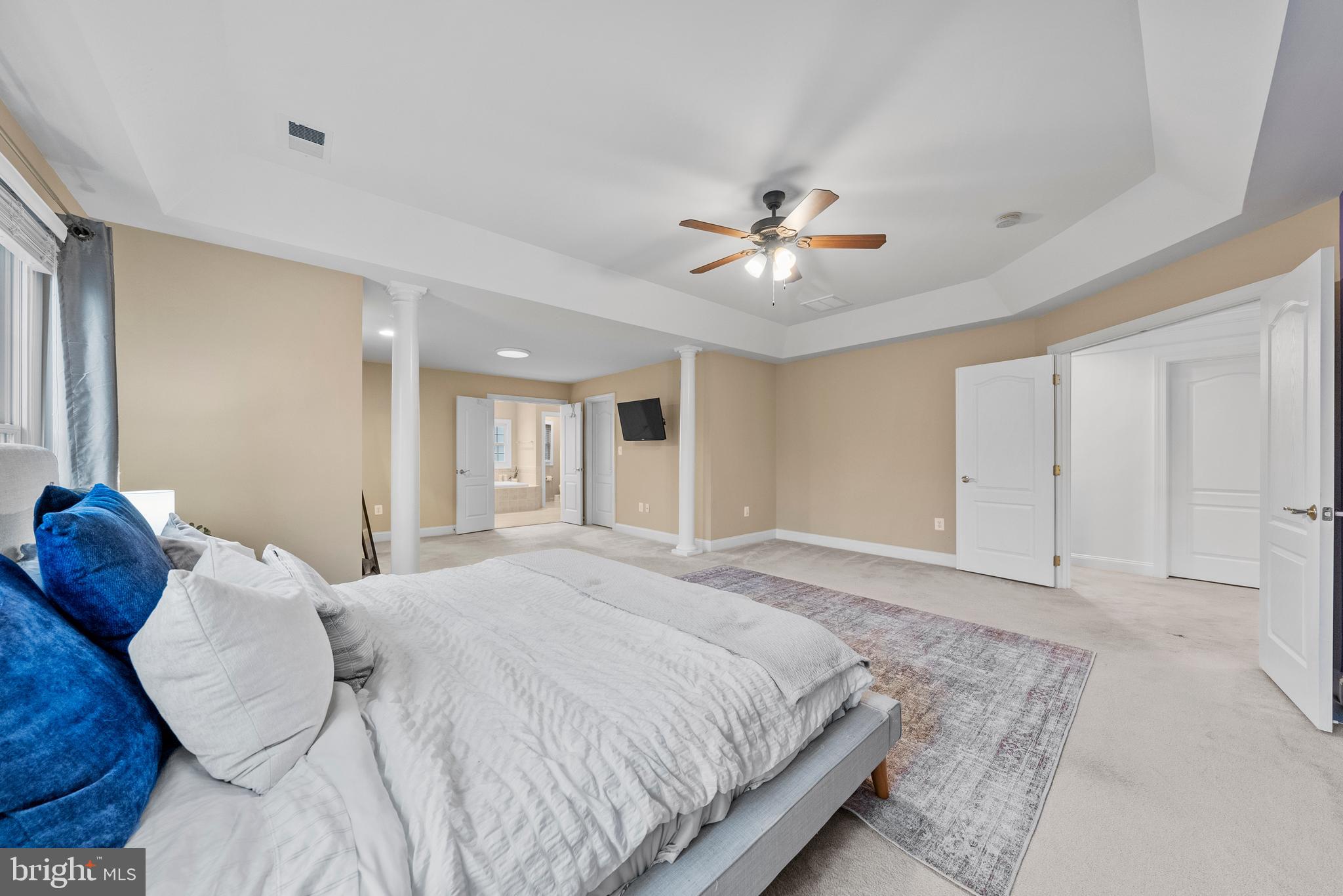 LENAH RUN HAMLET - Residential Lease